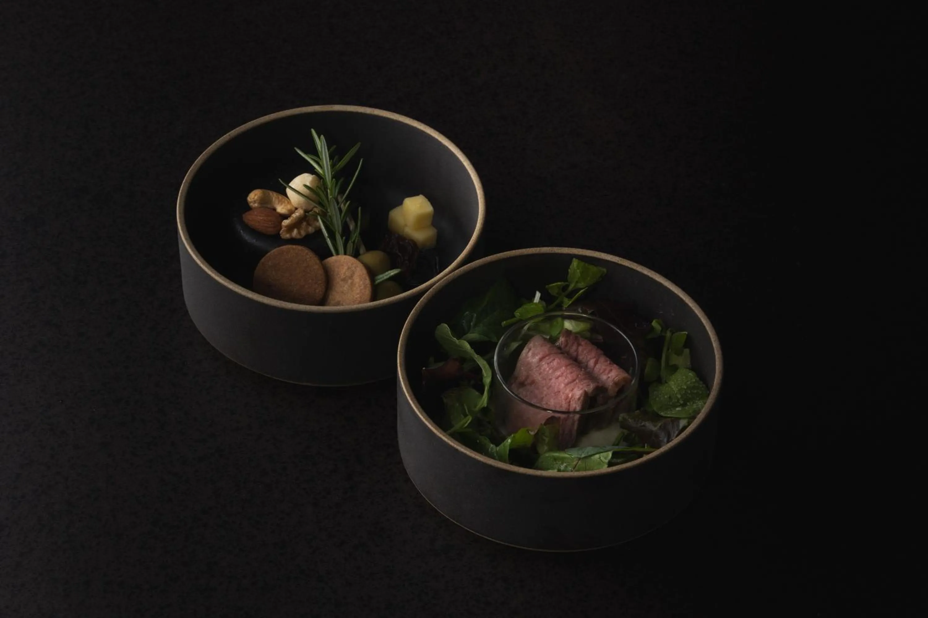 Restaurant/places to eat in 7c villa and winery