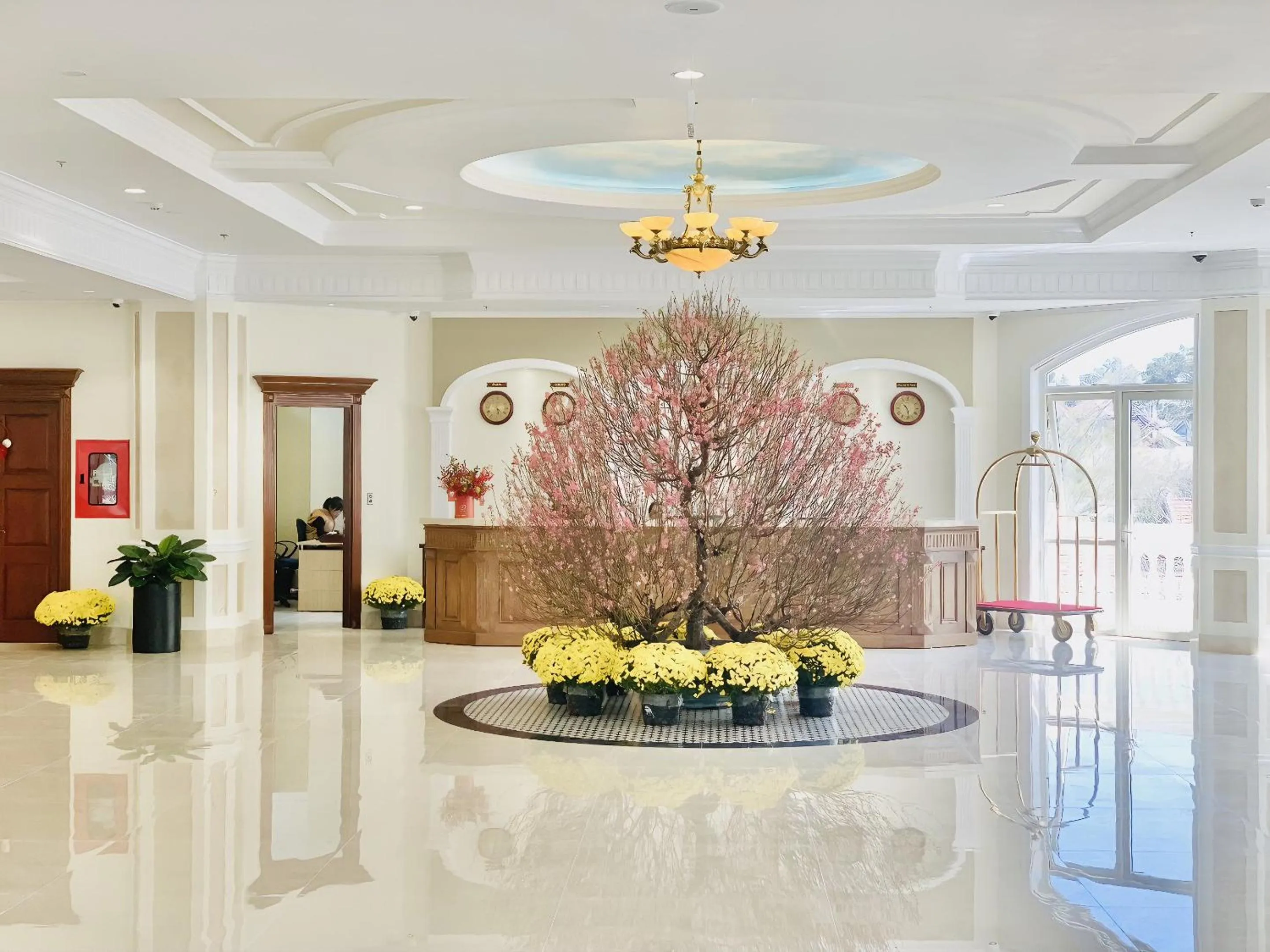 Communal lounge/ TV room in CALYSSA HOTELS & VILLAGE