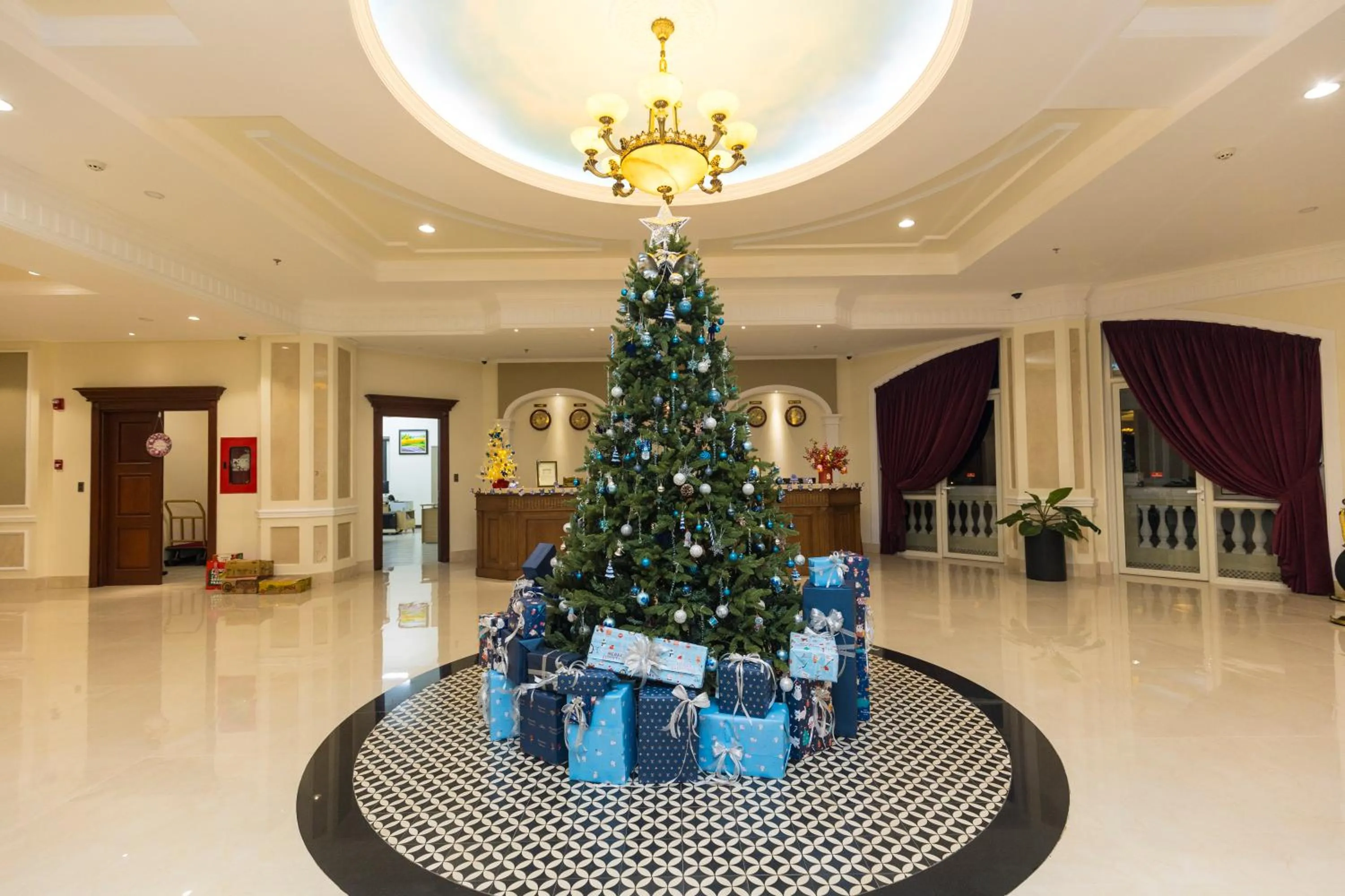 Lobby or reception in CALYSSA HOTELS & VILLAGE