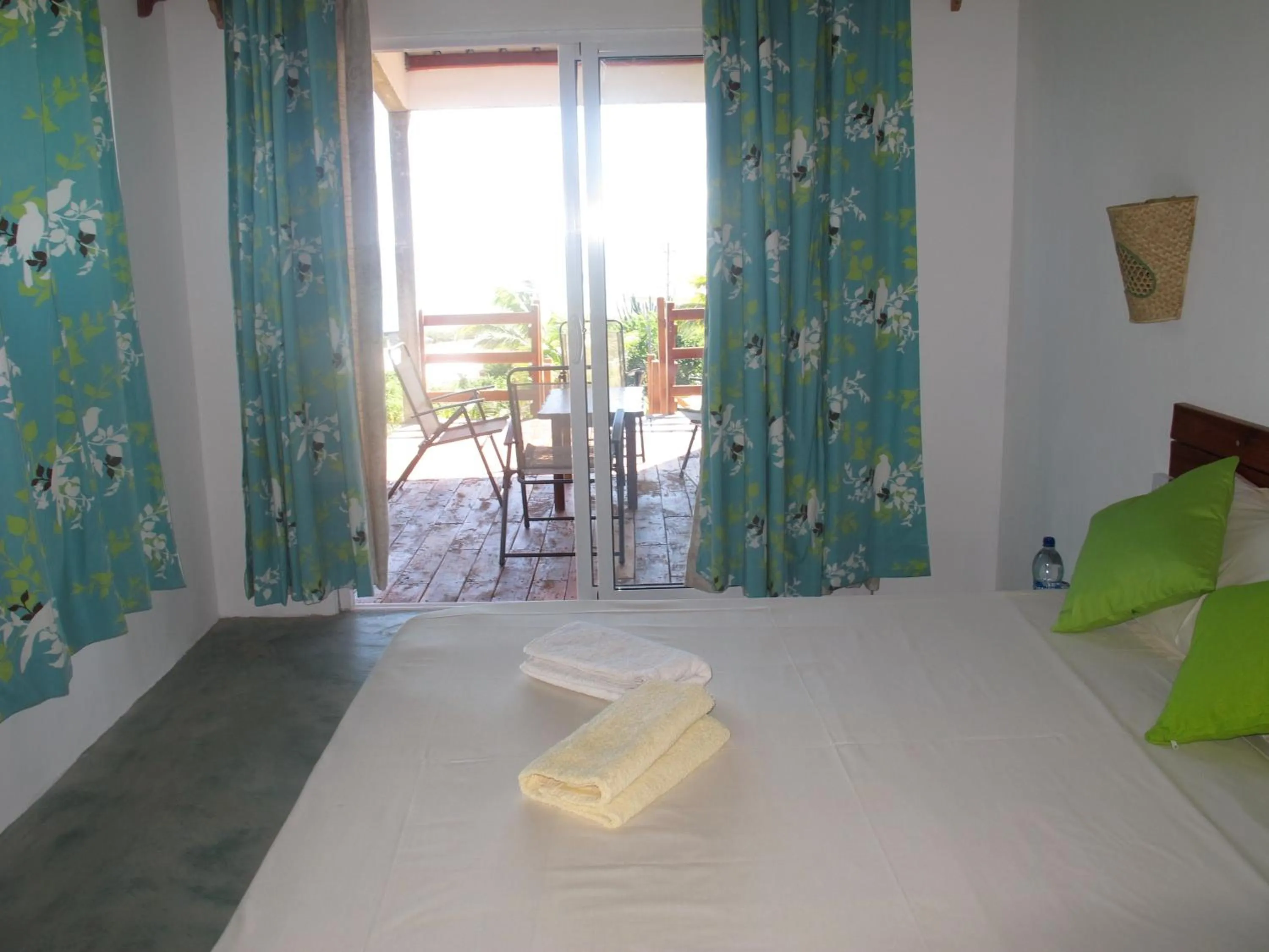 Photo of the whole room, Bed in Residence Foulsafat