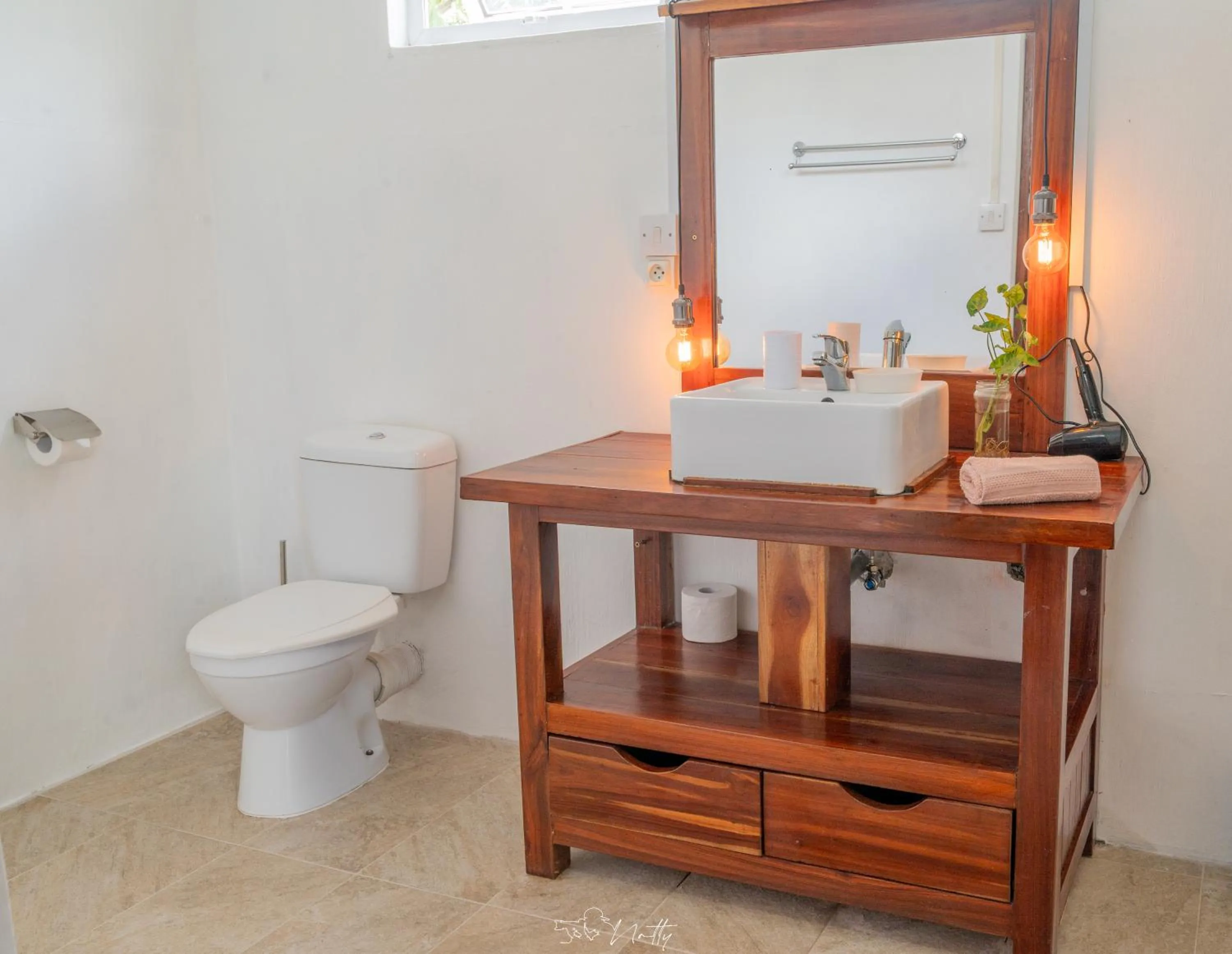 Bathroom in Residence Foulsafat