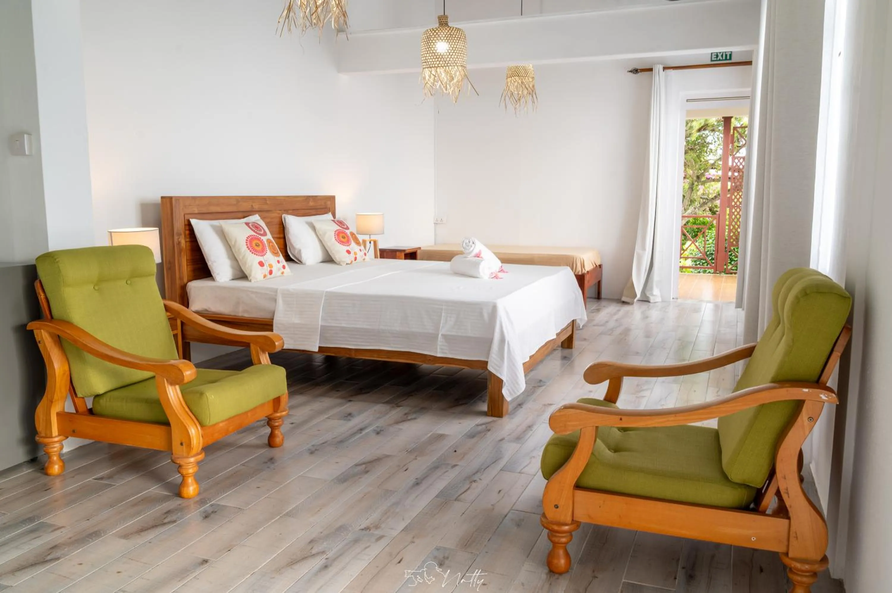 Bedroom, Bed in Residence Foulsafat