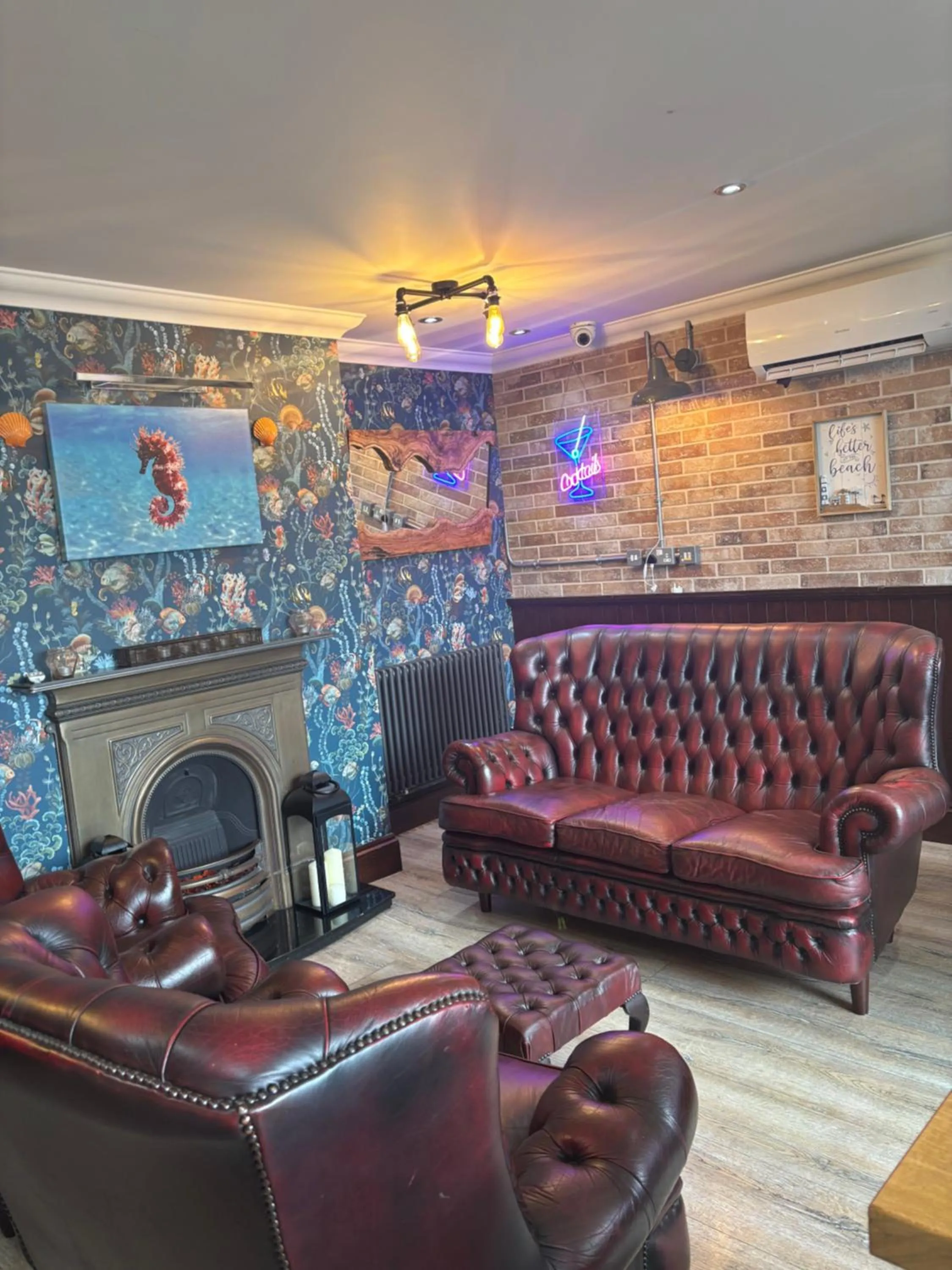 Lobby or reception in Queen Phillippa