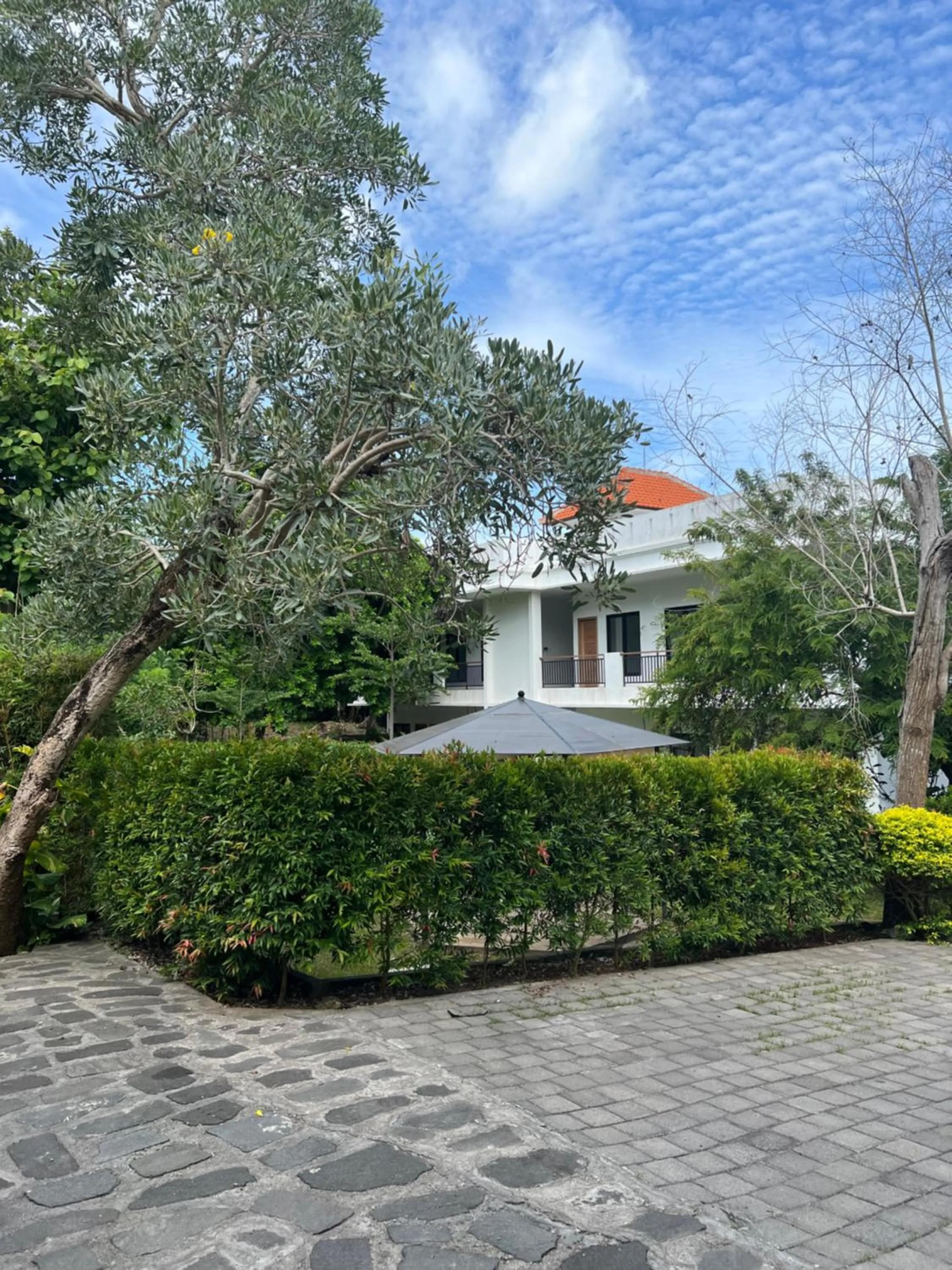 Parking in New W Guest House