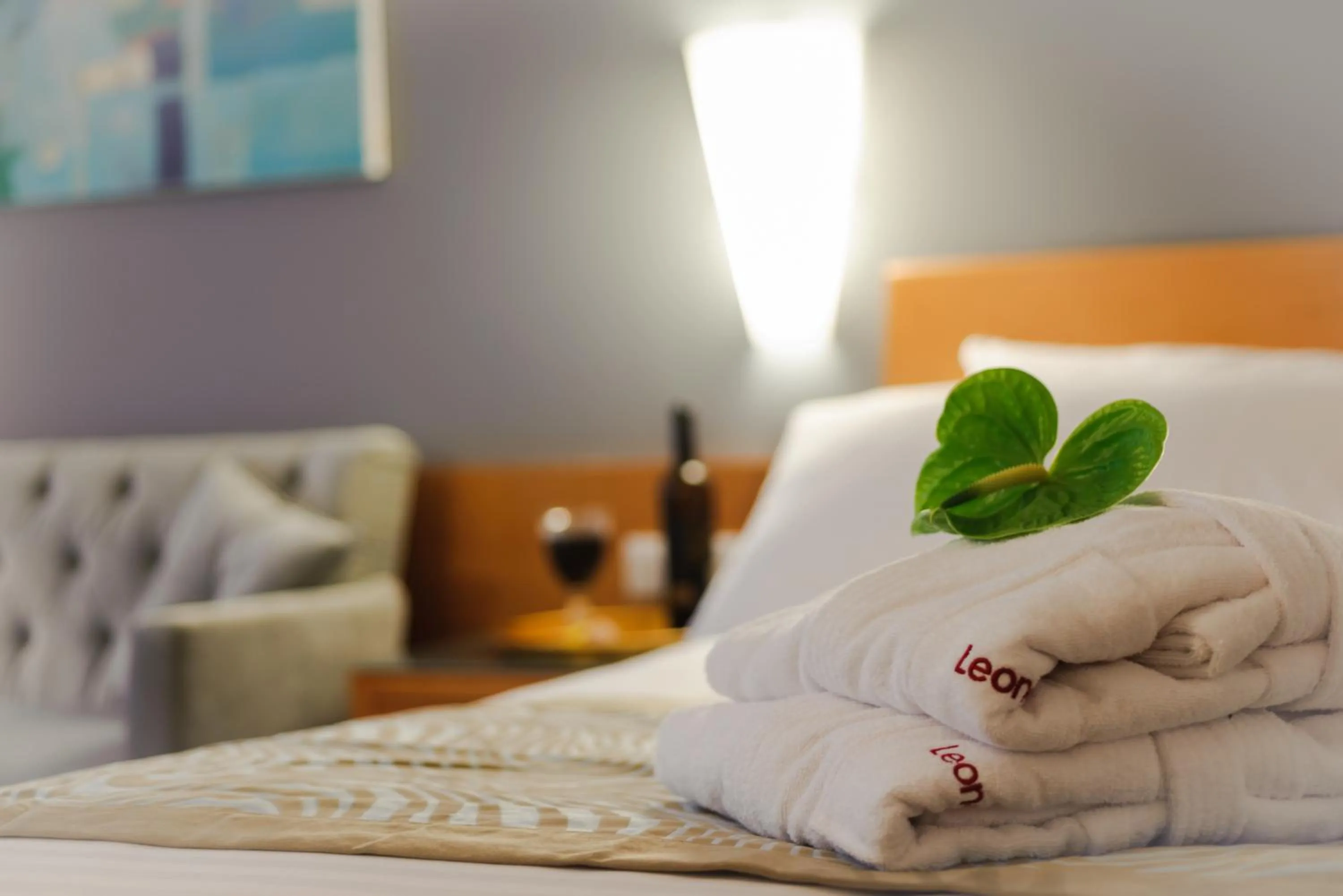 Living room, Bed in Leonardo Plaza Ashdod