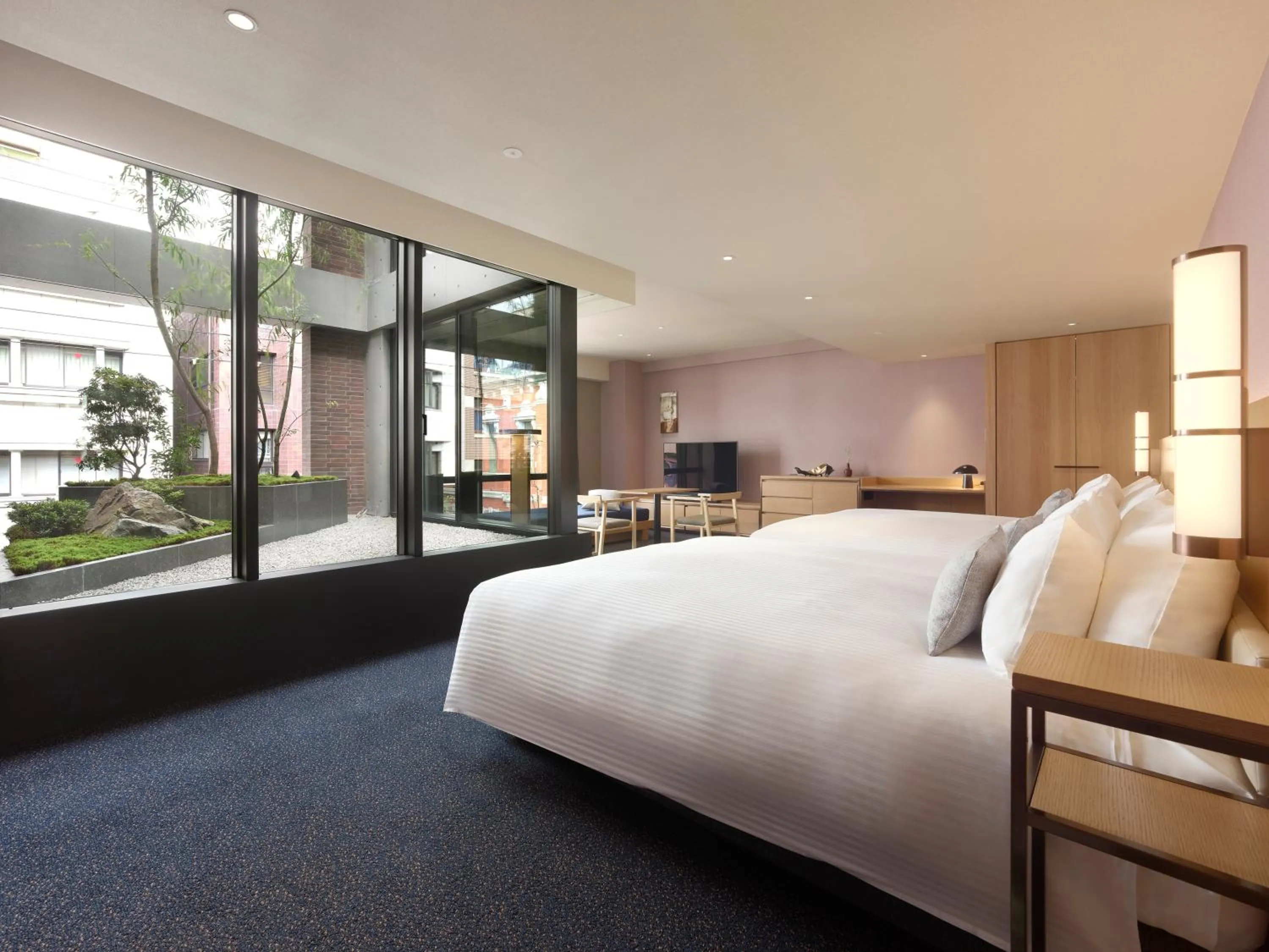 Bed in Mitsui Garden Hotel Kyoto Sanjo PREMIER