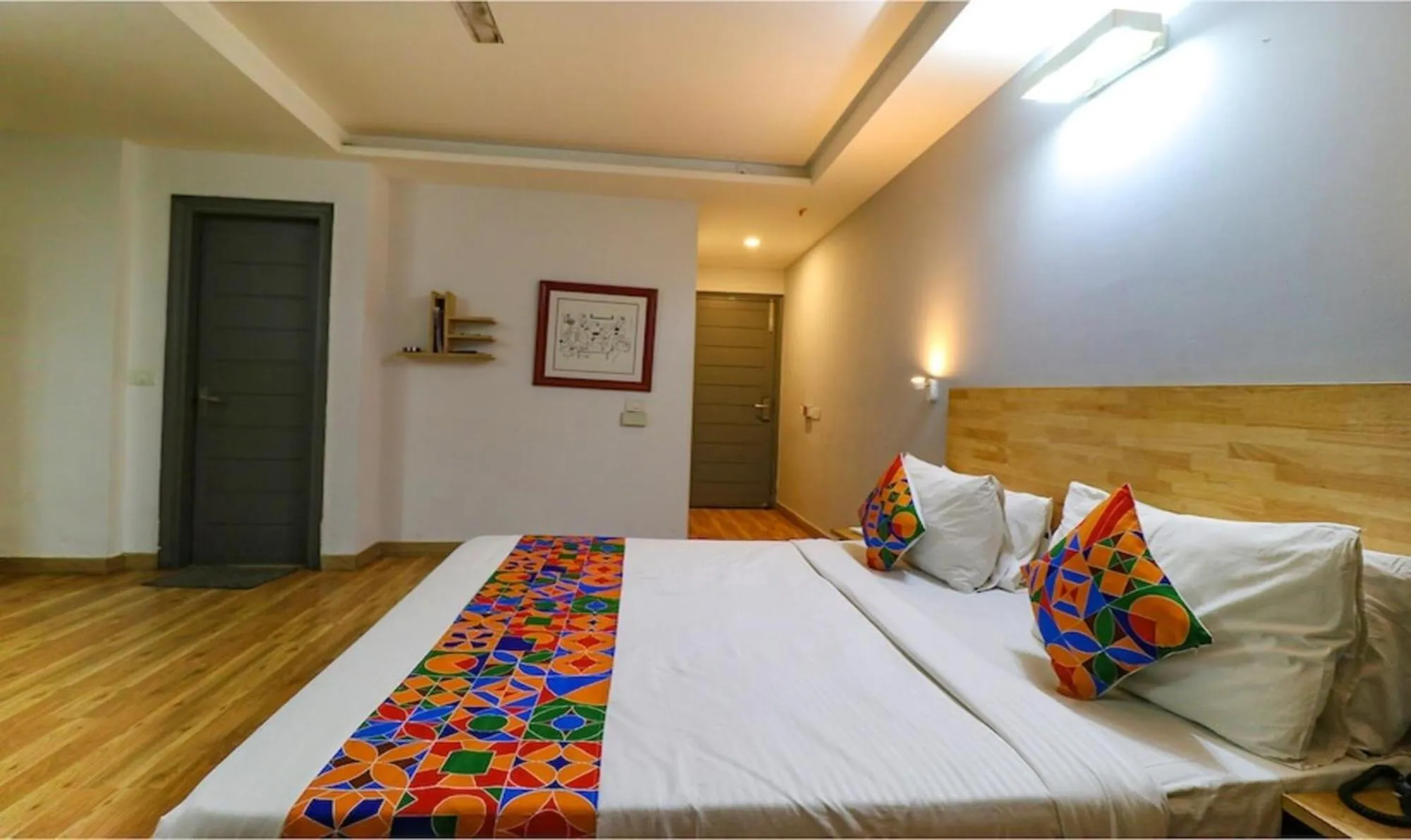 Bed in FabHotel Majestic JPM I