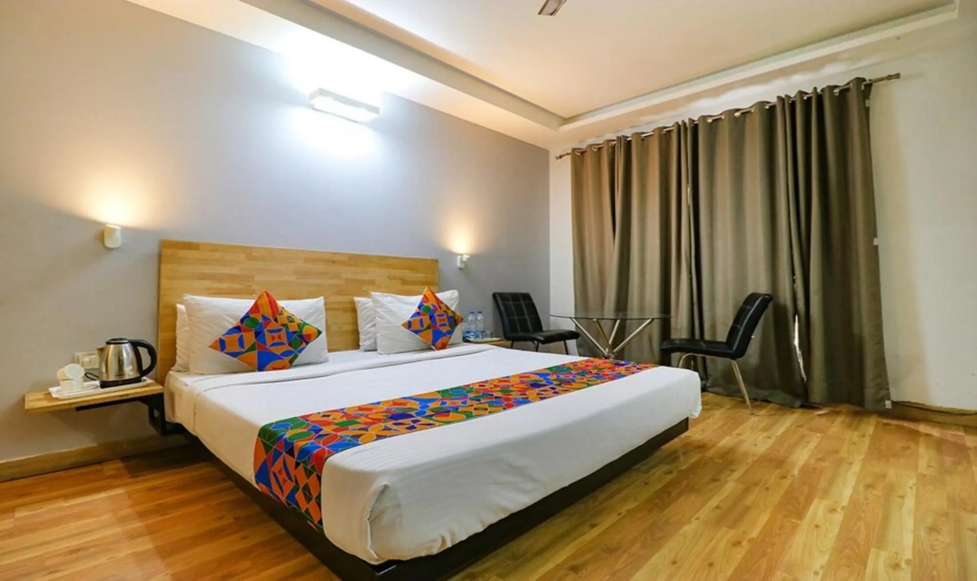 Bed in FabHotel Majestic JPM I