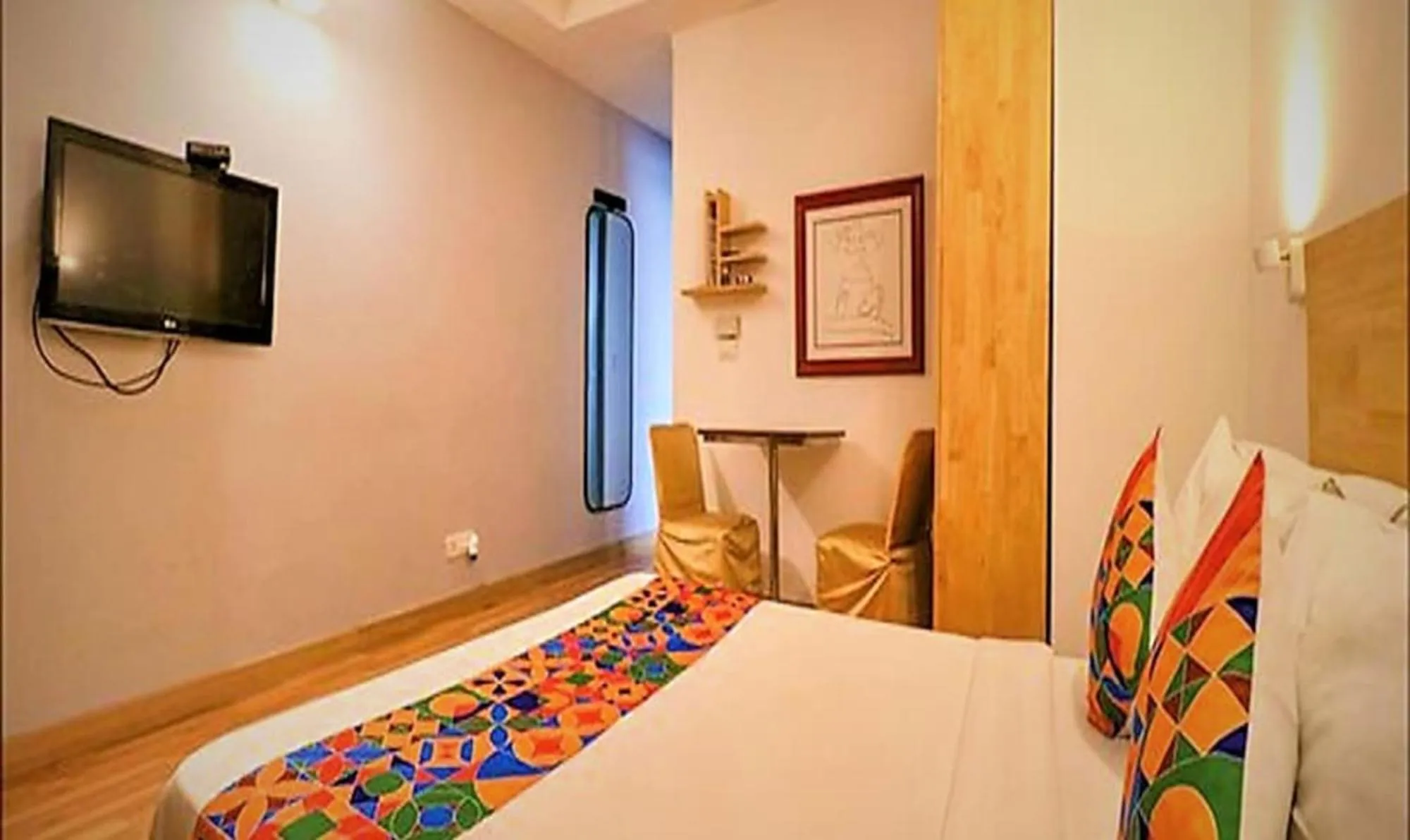 Bed in FabHotel Majestic JPM I