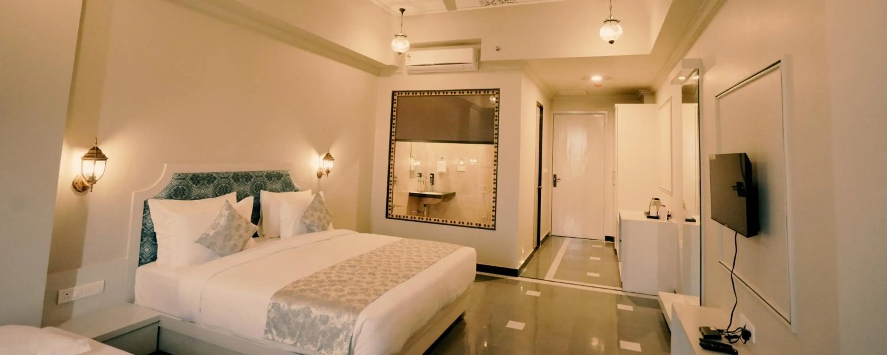 Bed in The Biletha Bagh