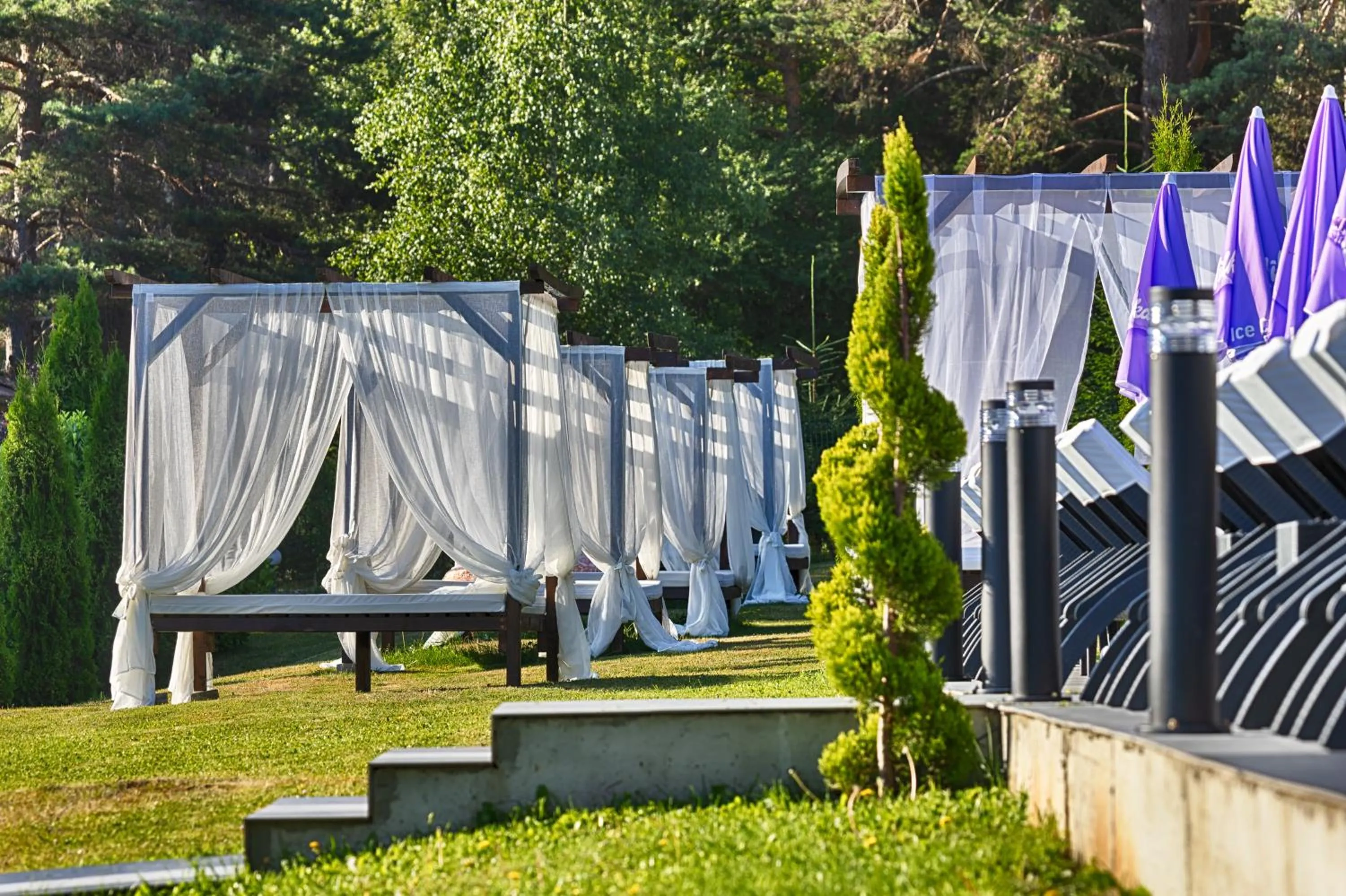 Patio in Paradise SPA Hotel