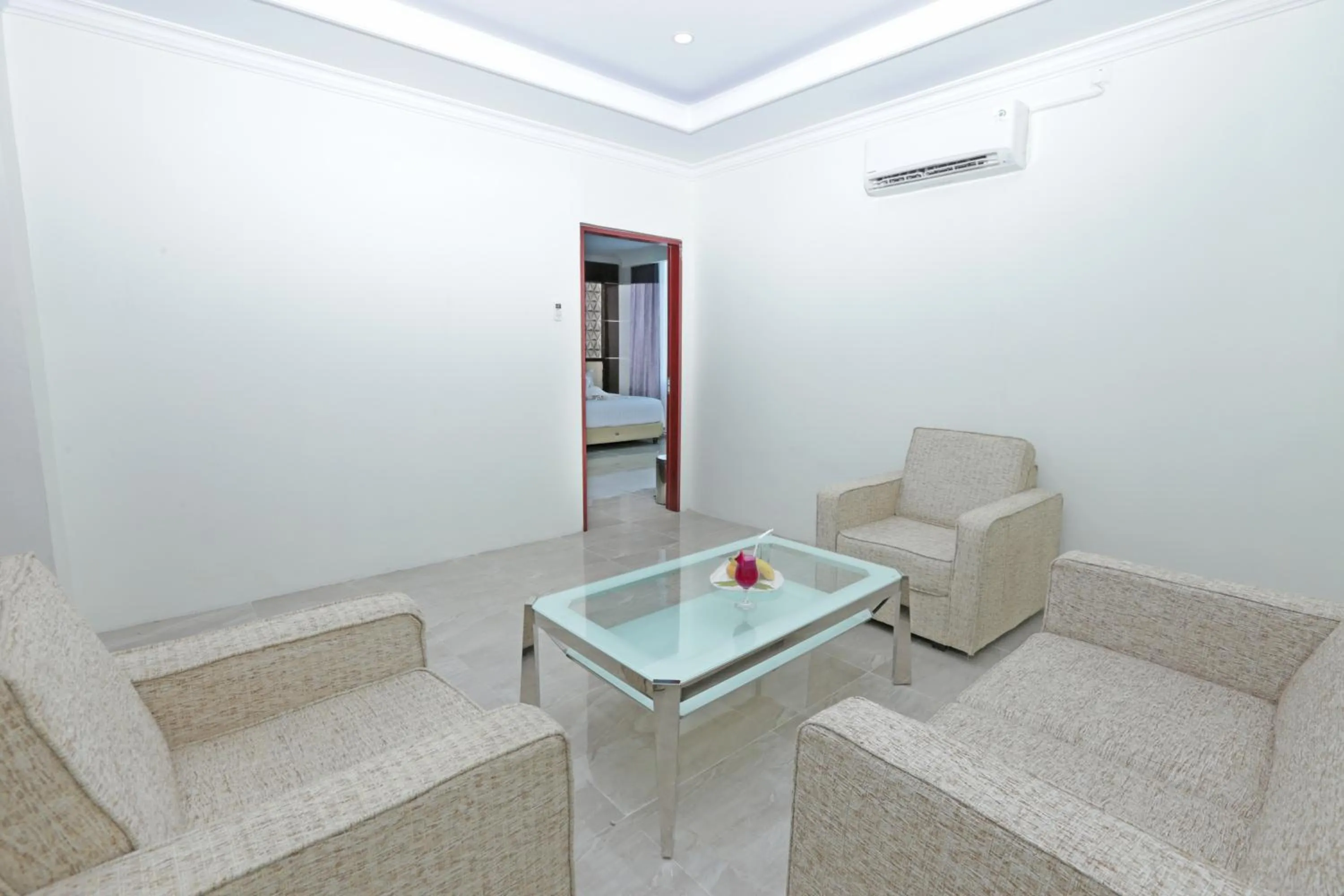 Living room in Sindoro Hotel Cilacap By Conary