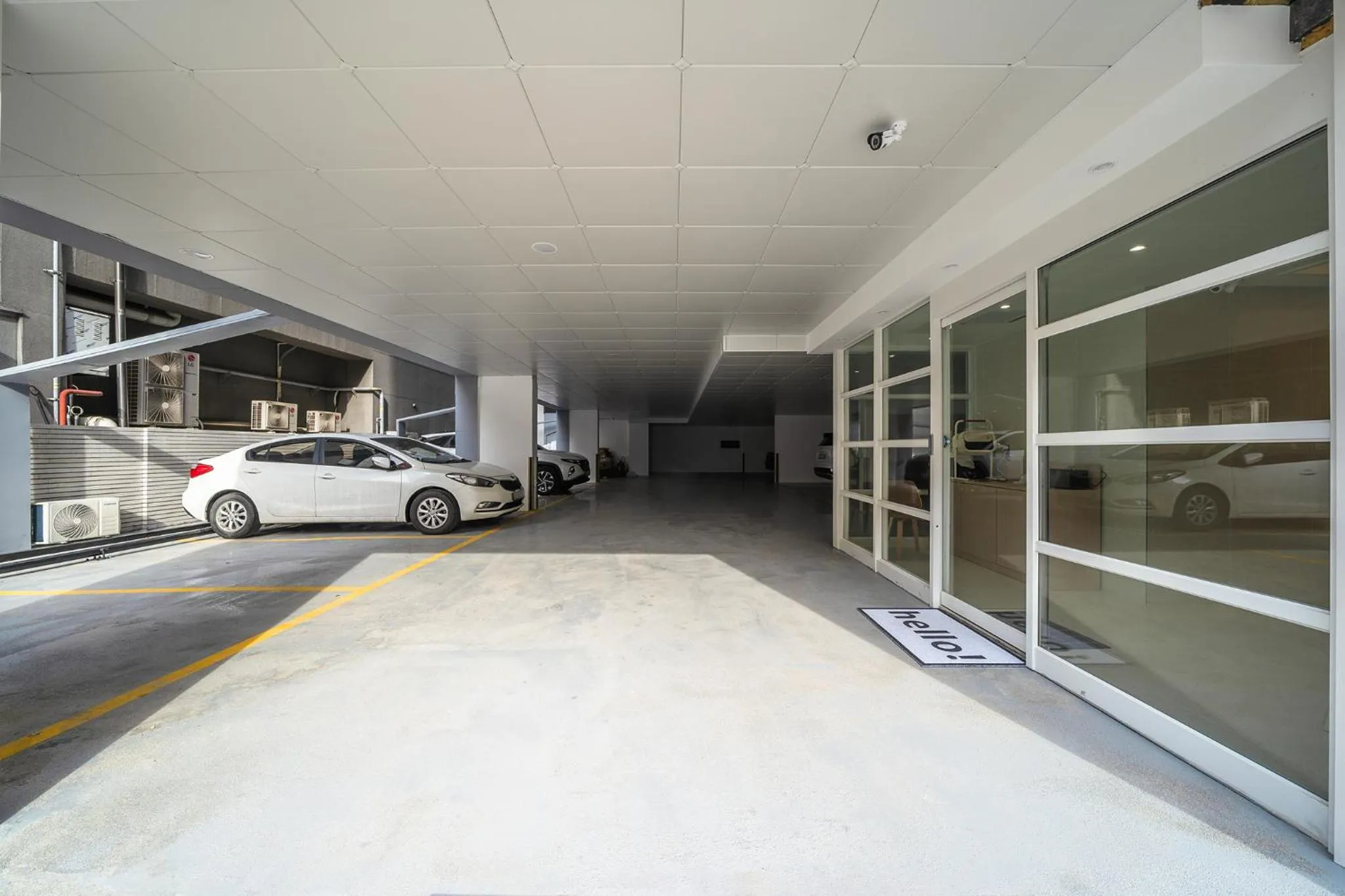 Parking in MONO HOTEL