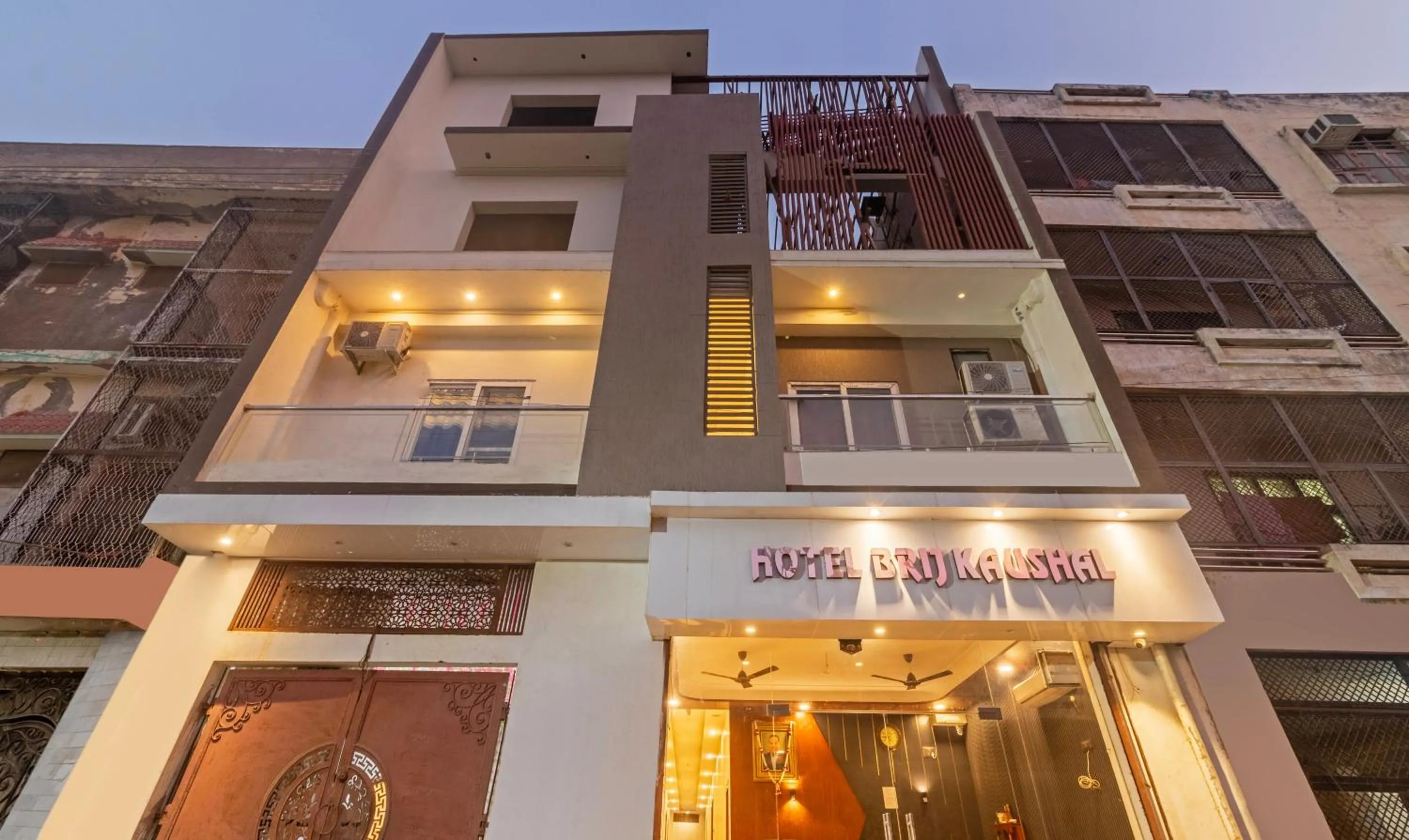 Property building in Treebo Brij Kaushal, Near Prem Mandir