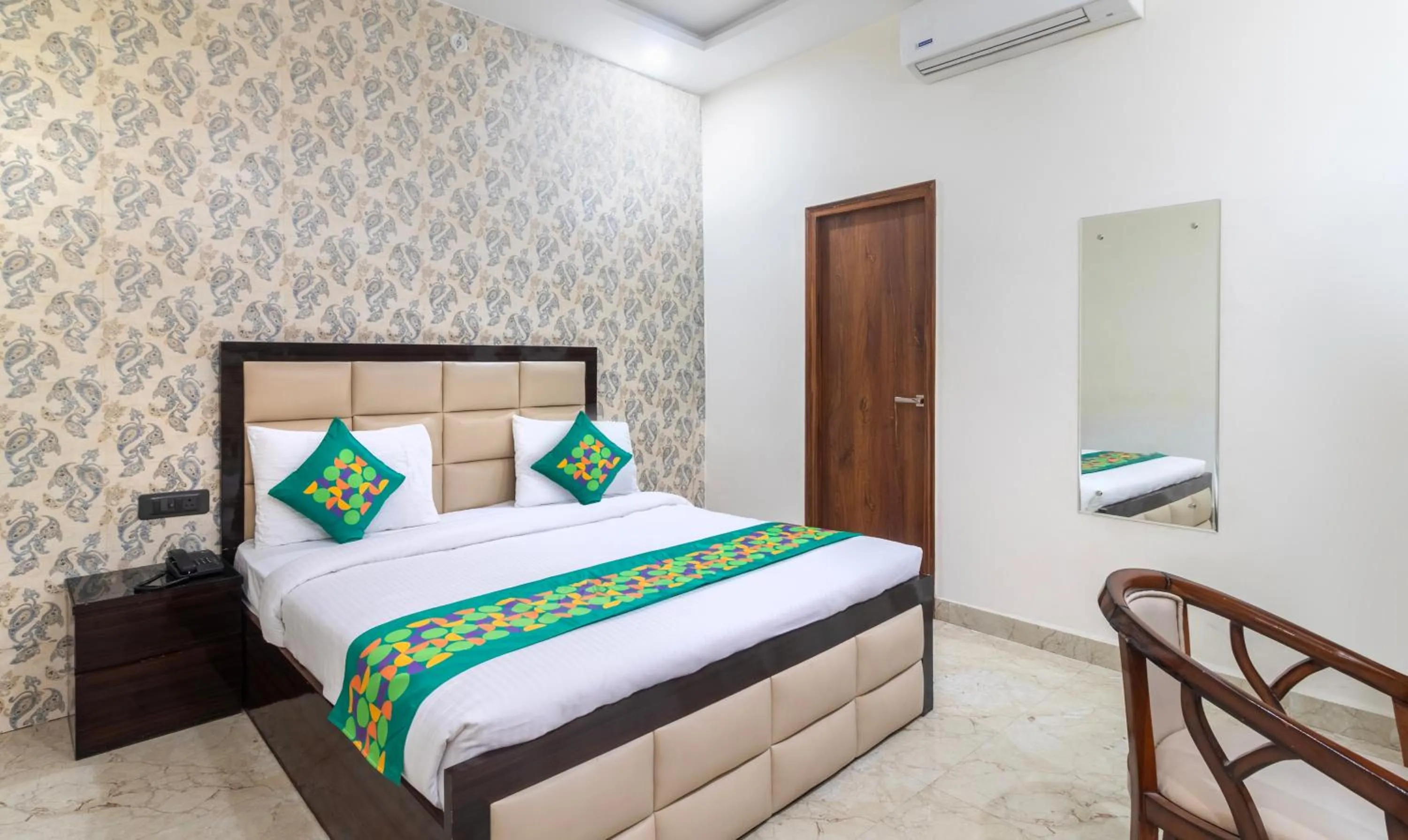 Bedroom, Bed in Treebo Brij Kaushal, Near Prem Mandir