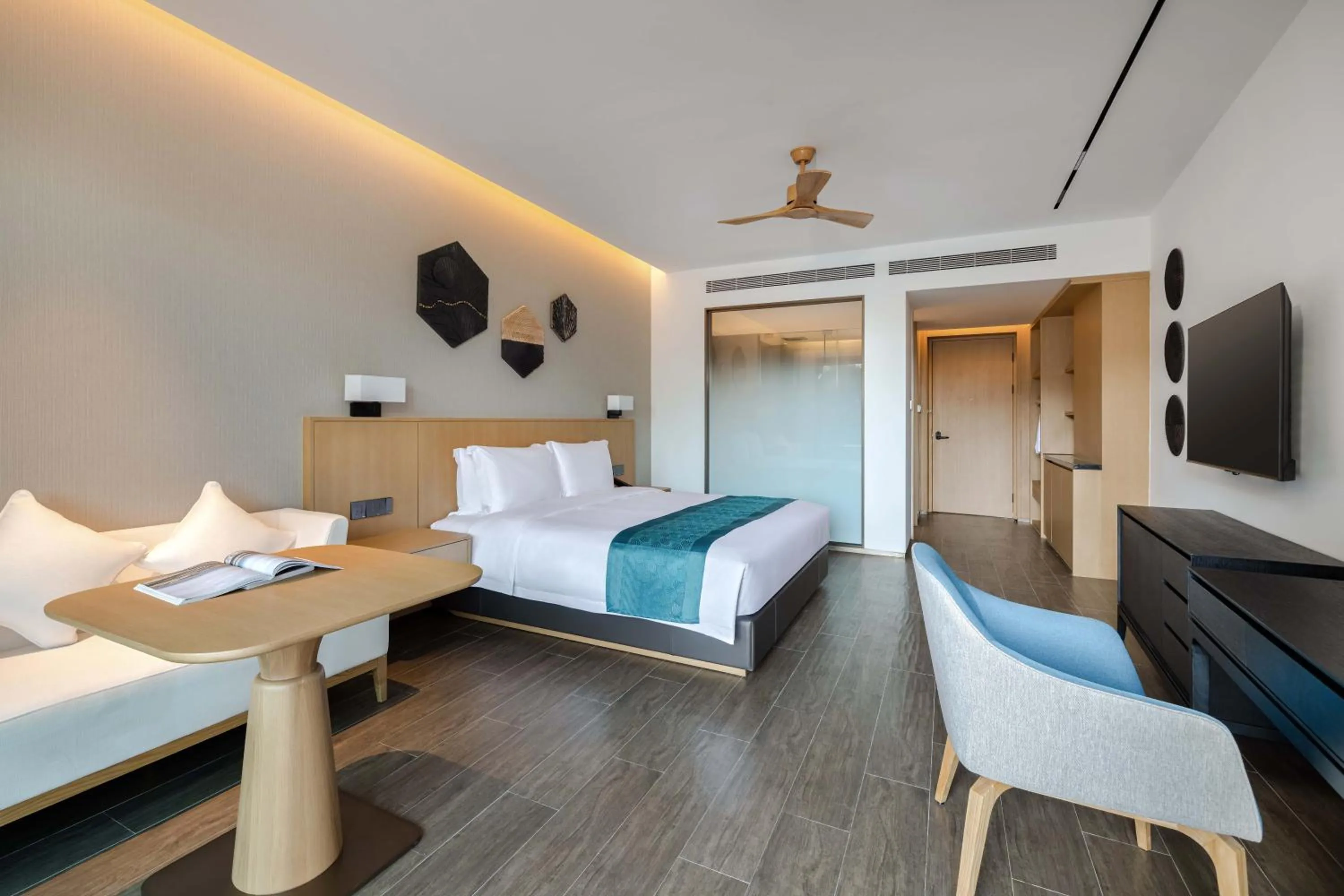 Bedroom, Bed in Sanya Junji Seaview Hotel