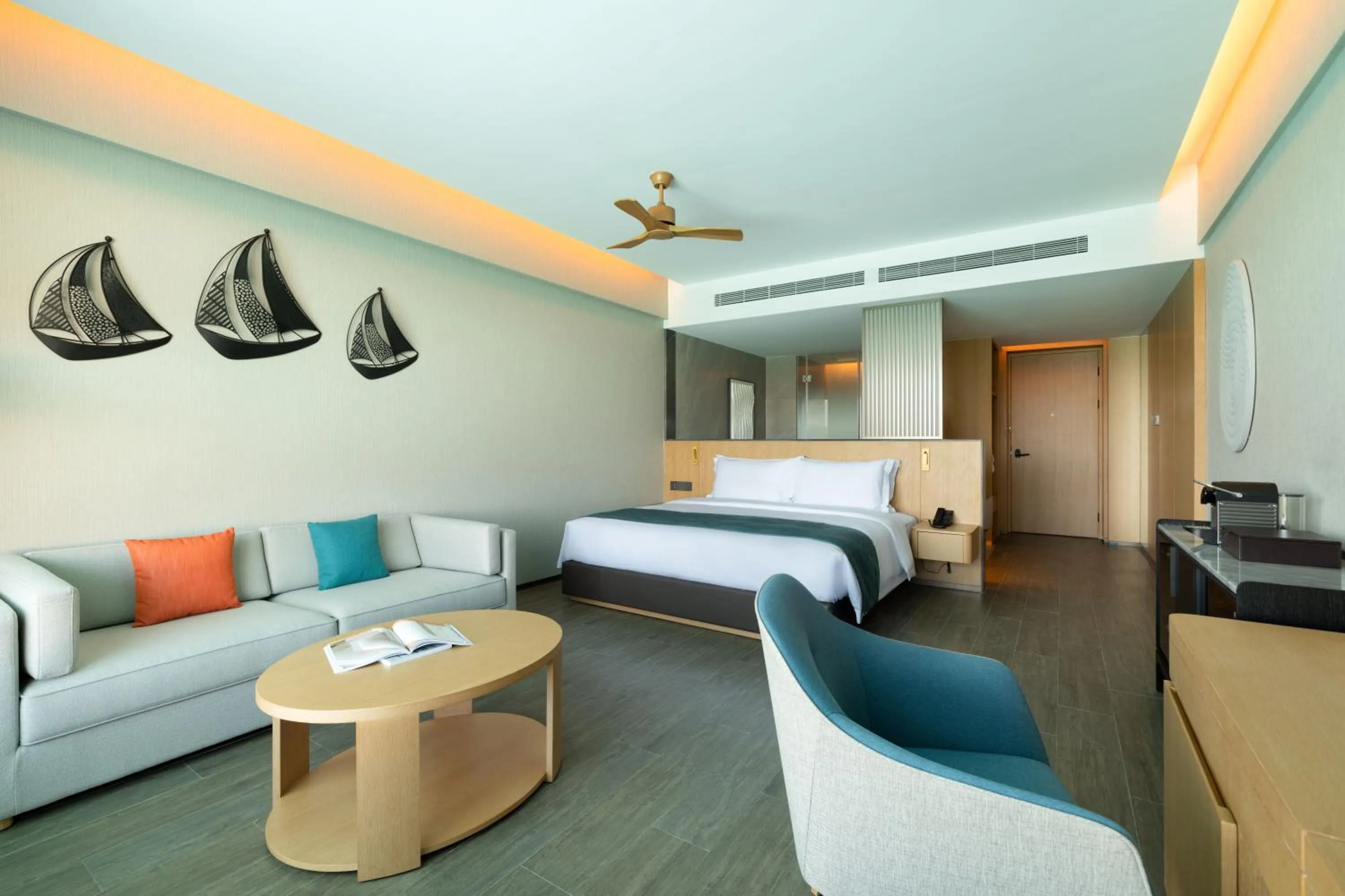 Bedroom, Bed in Sanya Junji Seaview Hotel