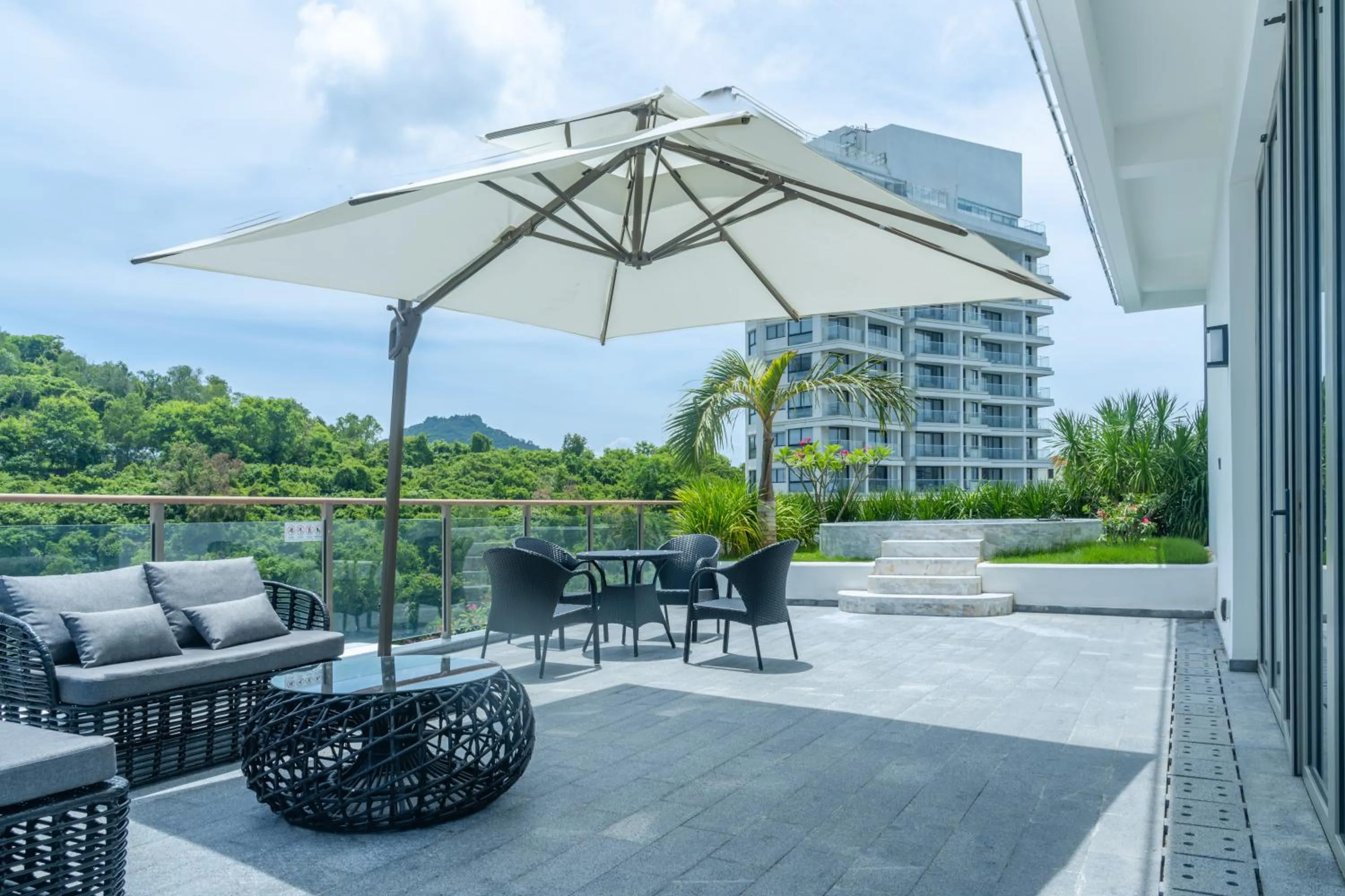 Balcony/Terrace in Sanya Junji Seaview Hotel