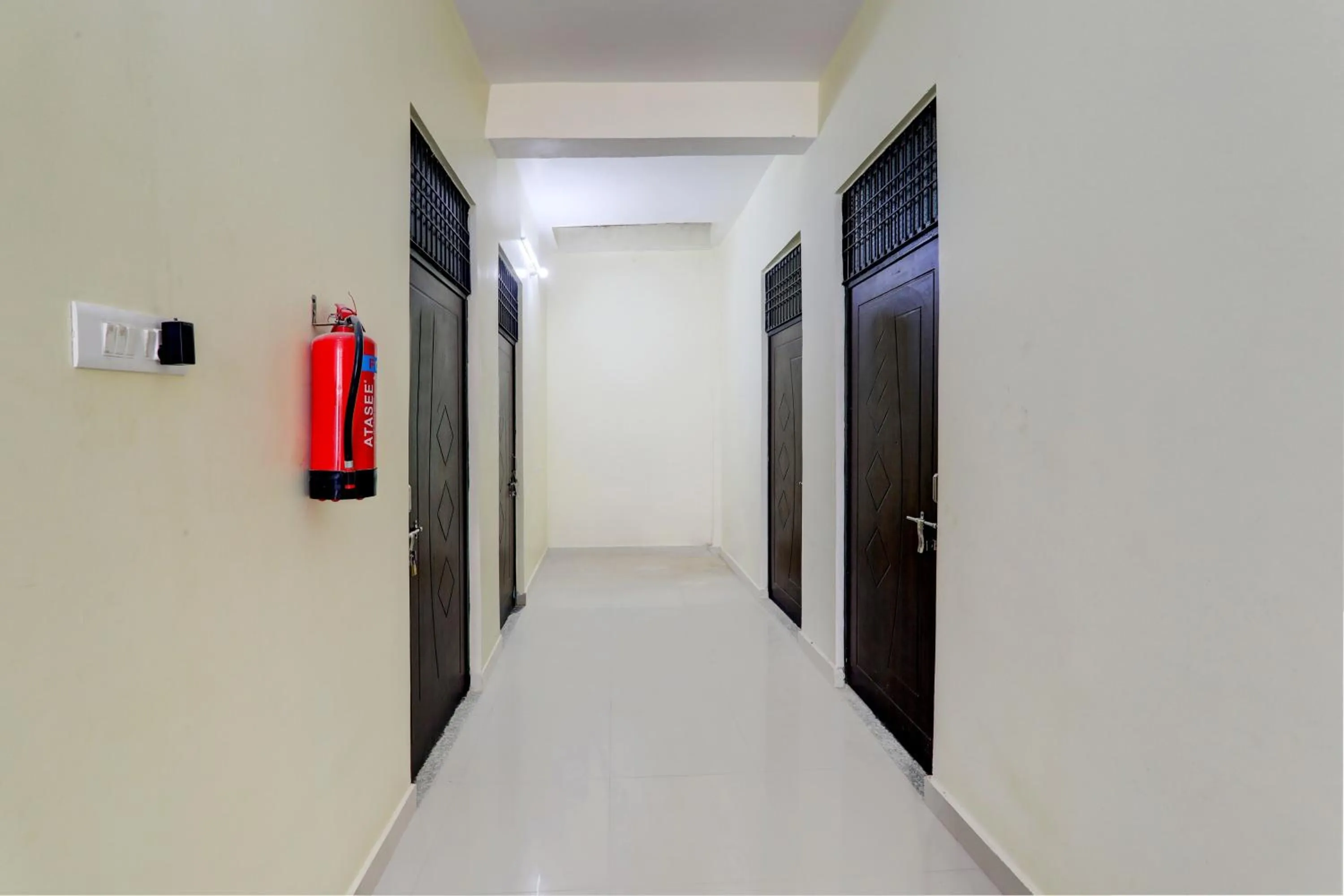 Lobby or reception in Hotel O Mauji Inn