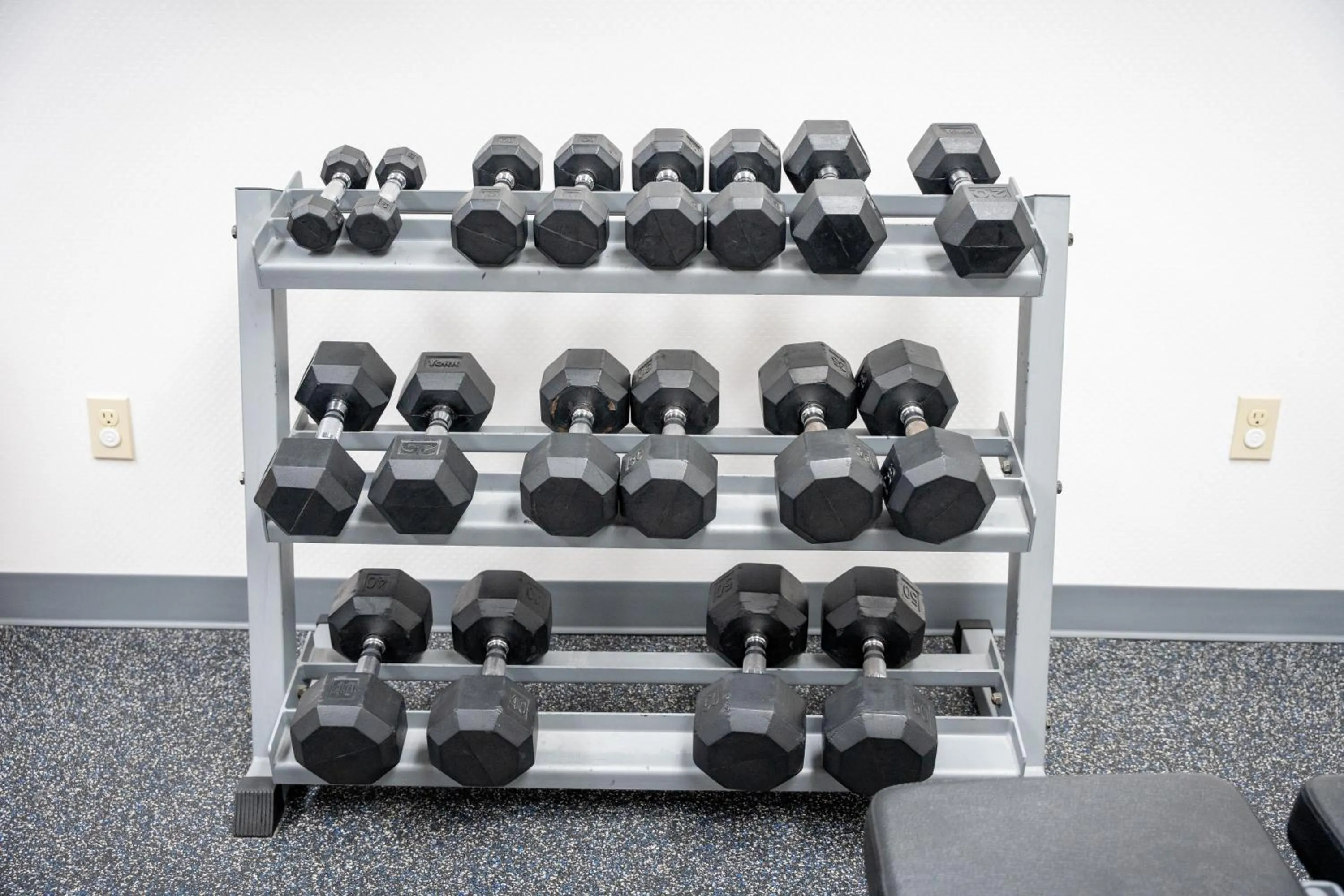 Fitness centre/facilities in Coshocton Village Inn & Suites