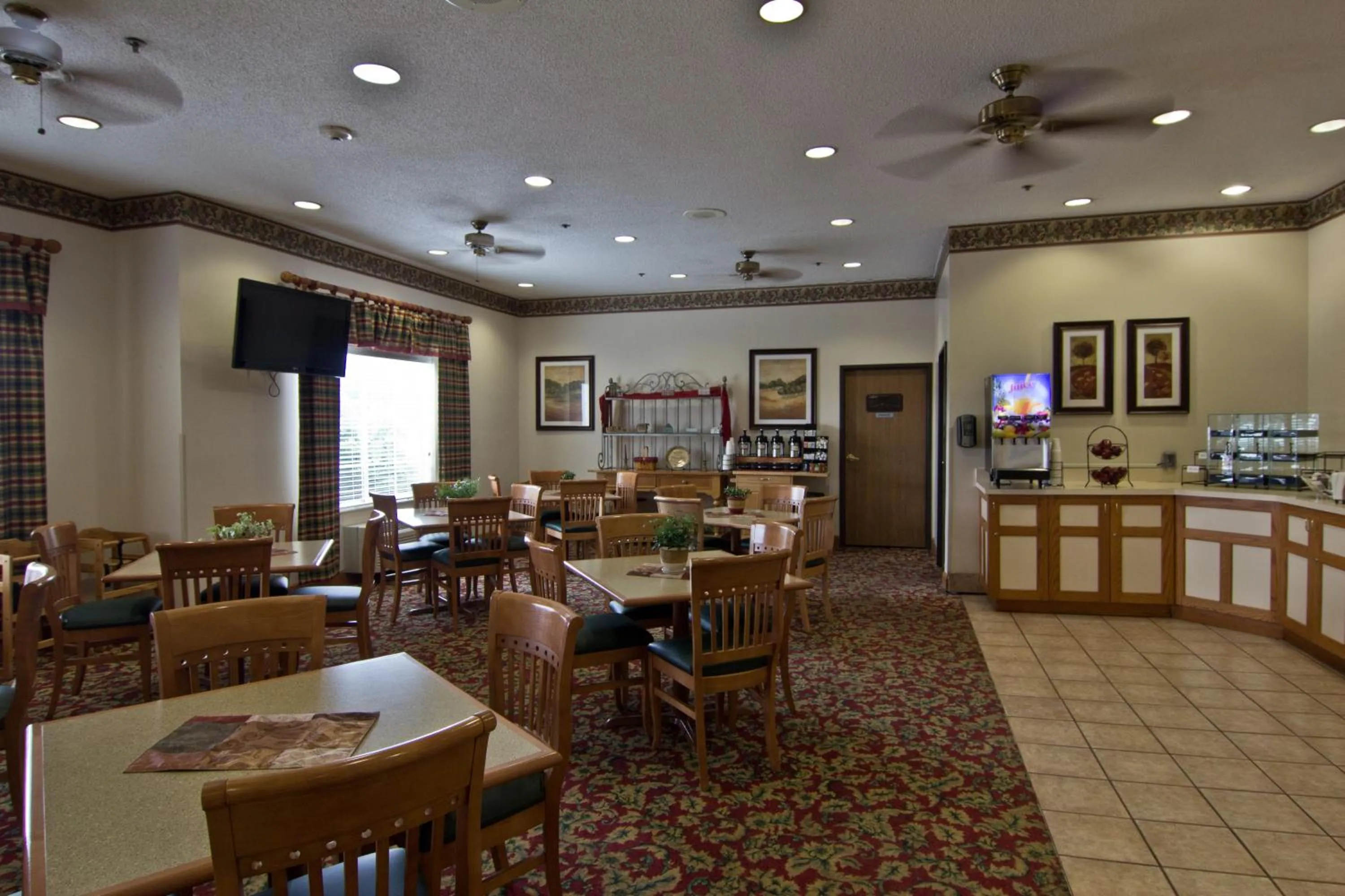 Lobby or reception in Coshocton Village Inn & Suites