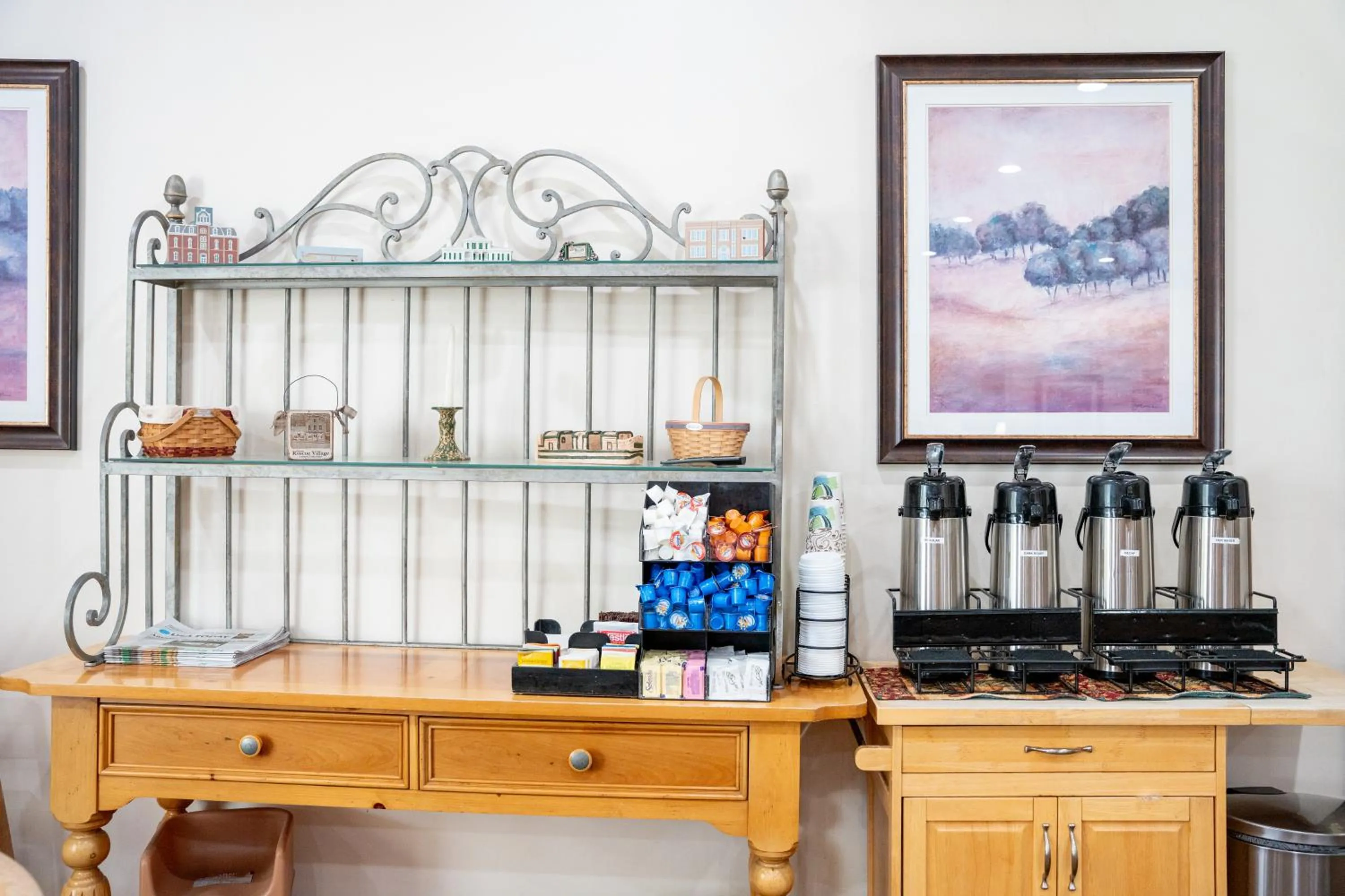 Coshocton Village Inn & Suites