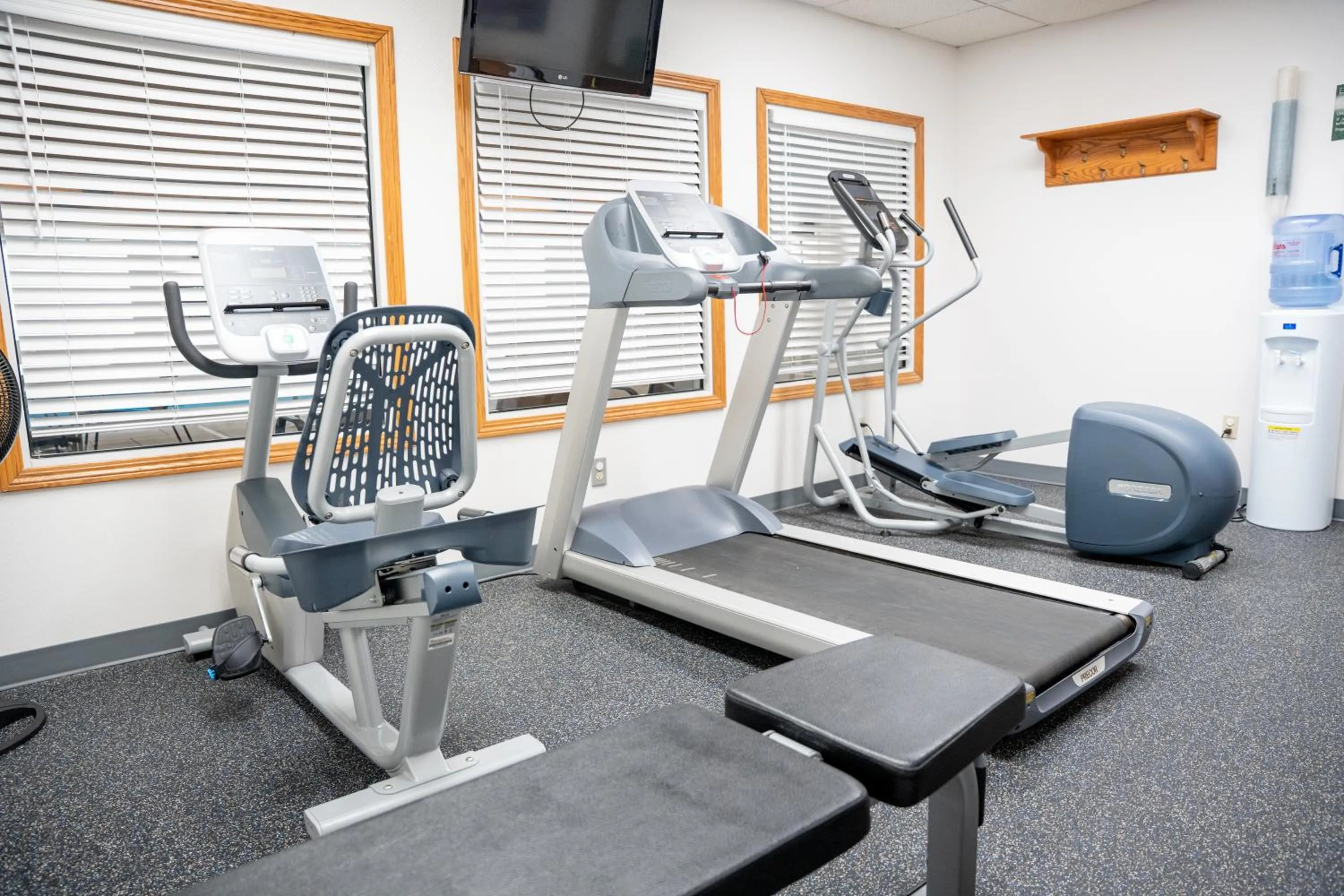 Fitness centre/facilities in Coshocton Village Inn & Suites
