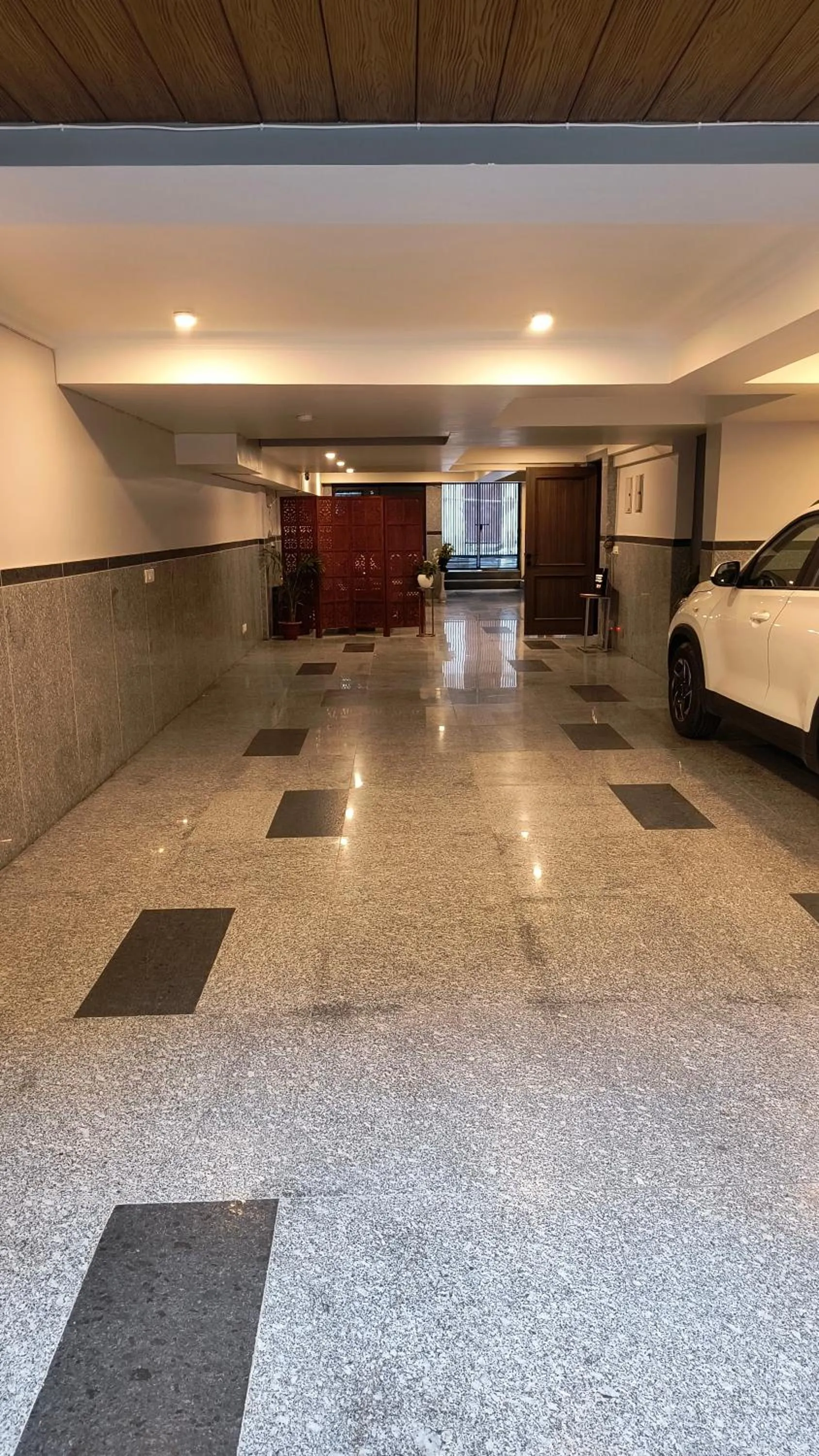 Parking in Hotel South Ex Residency - South Ex near AIIMS Delhi - Couple Friendly