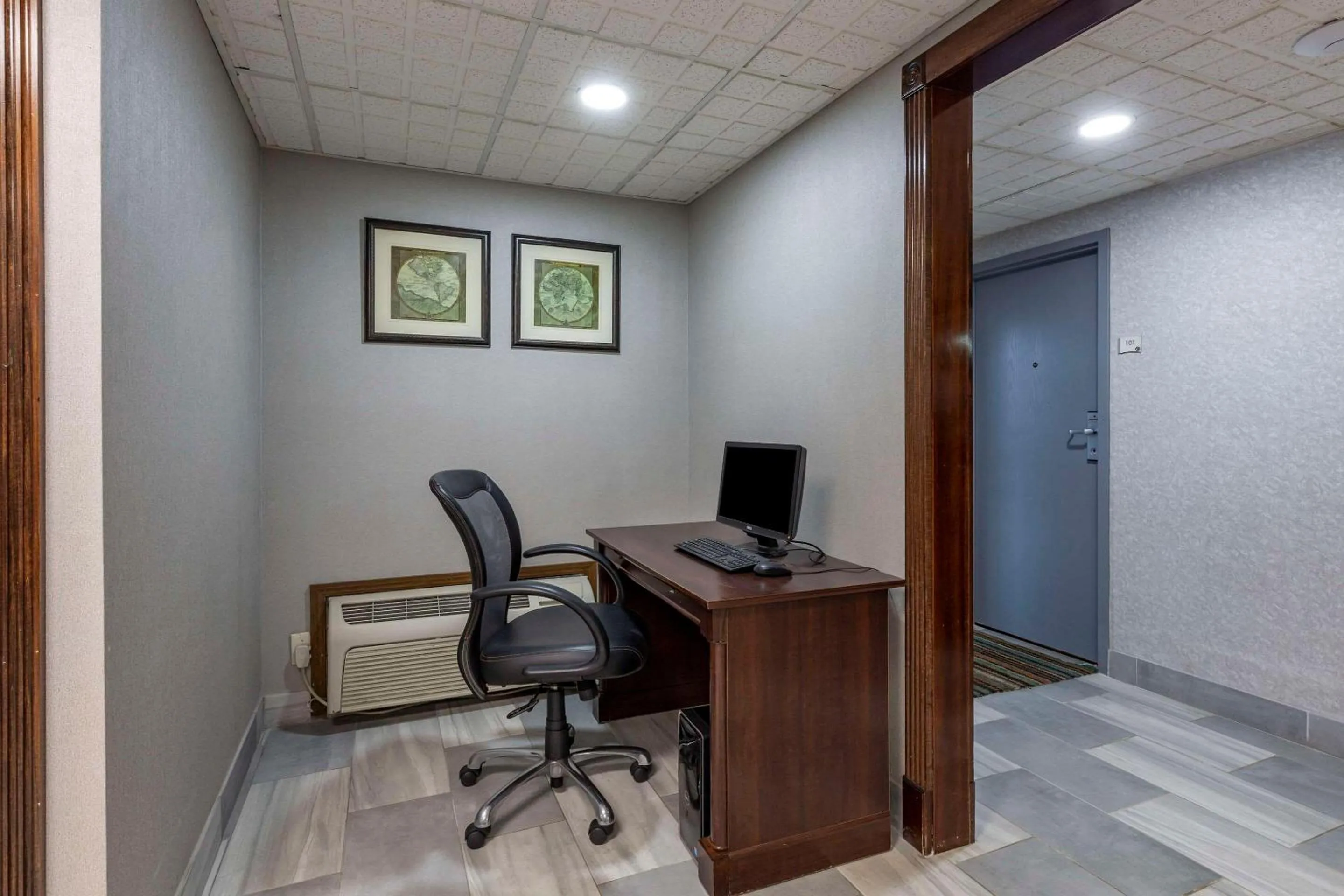 Business facilities in Quality Inn Austintown-Youngstown West