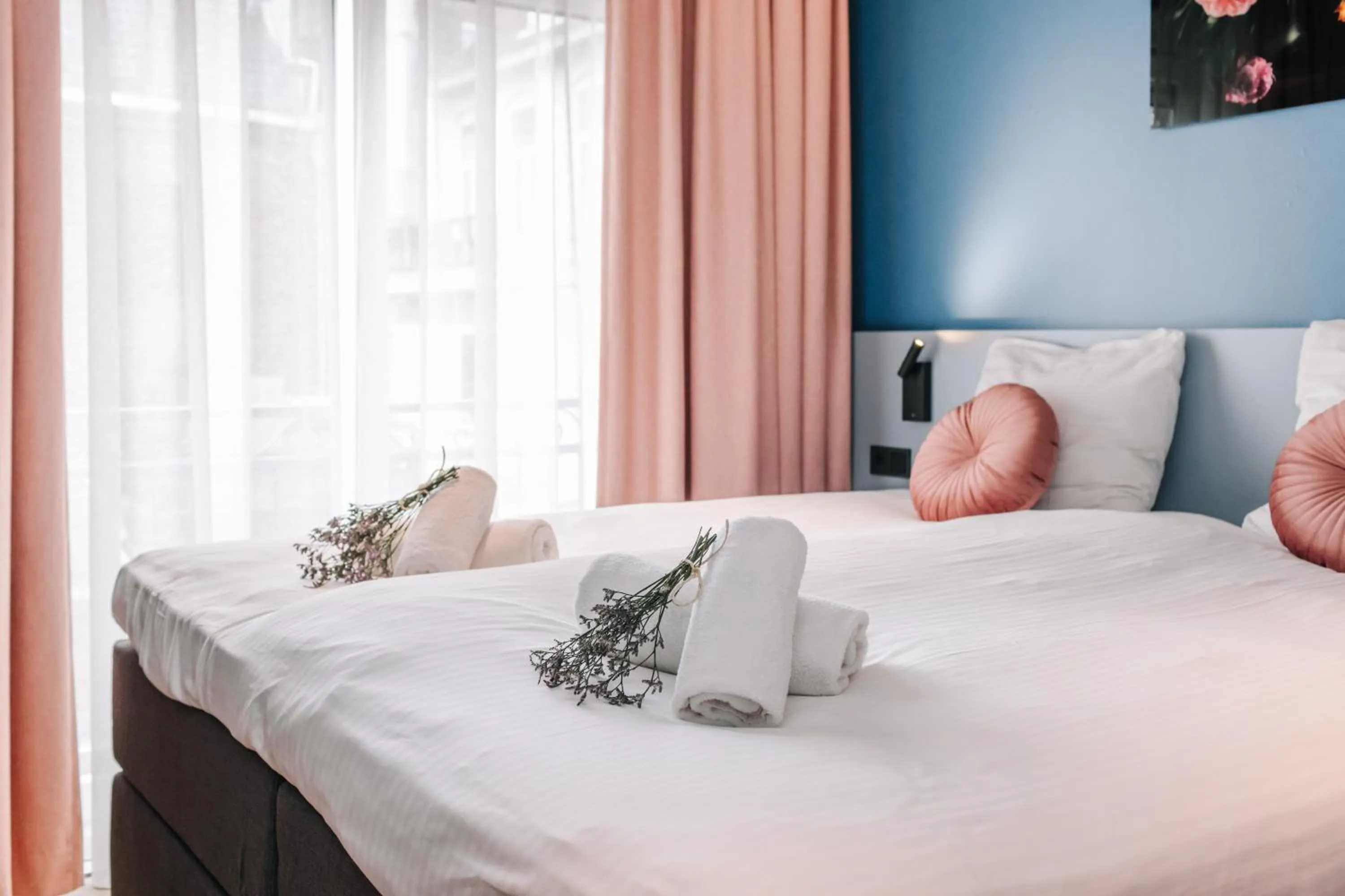 Photo of the whole room, Bed in Hotel Keur