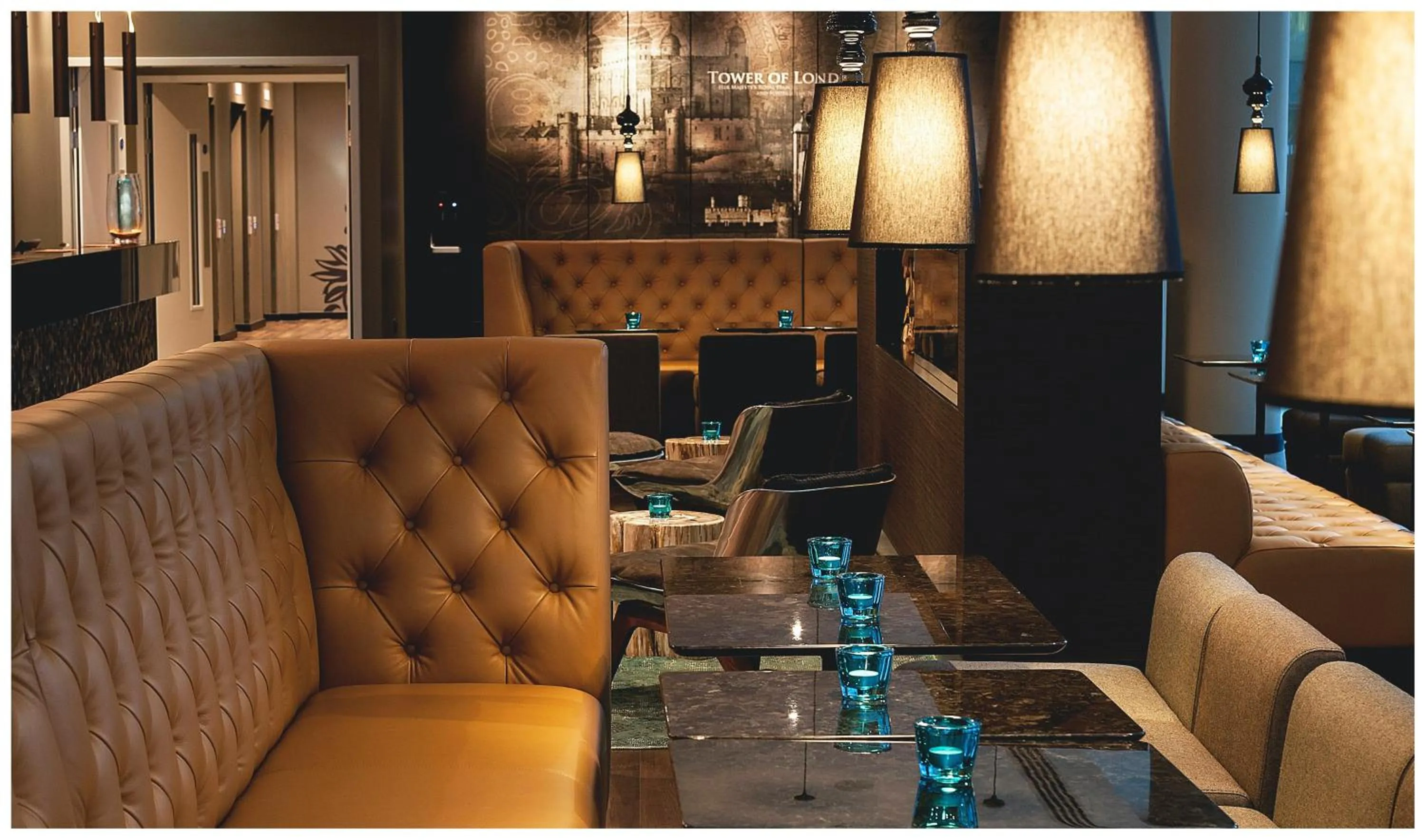 Lounge or bar in Motel One London-Tower Hill