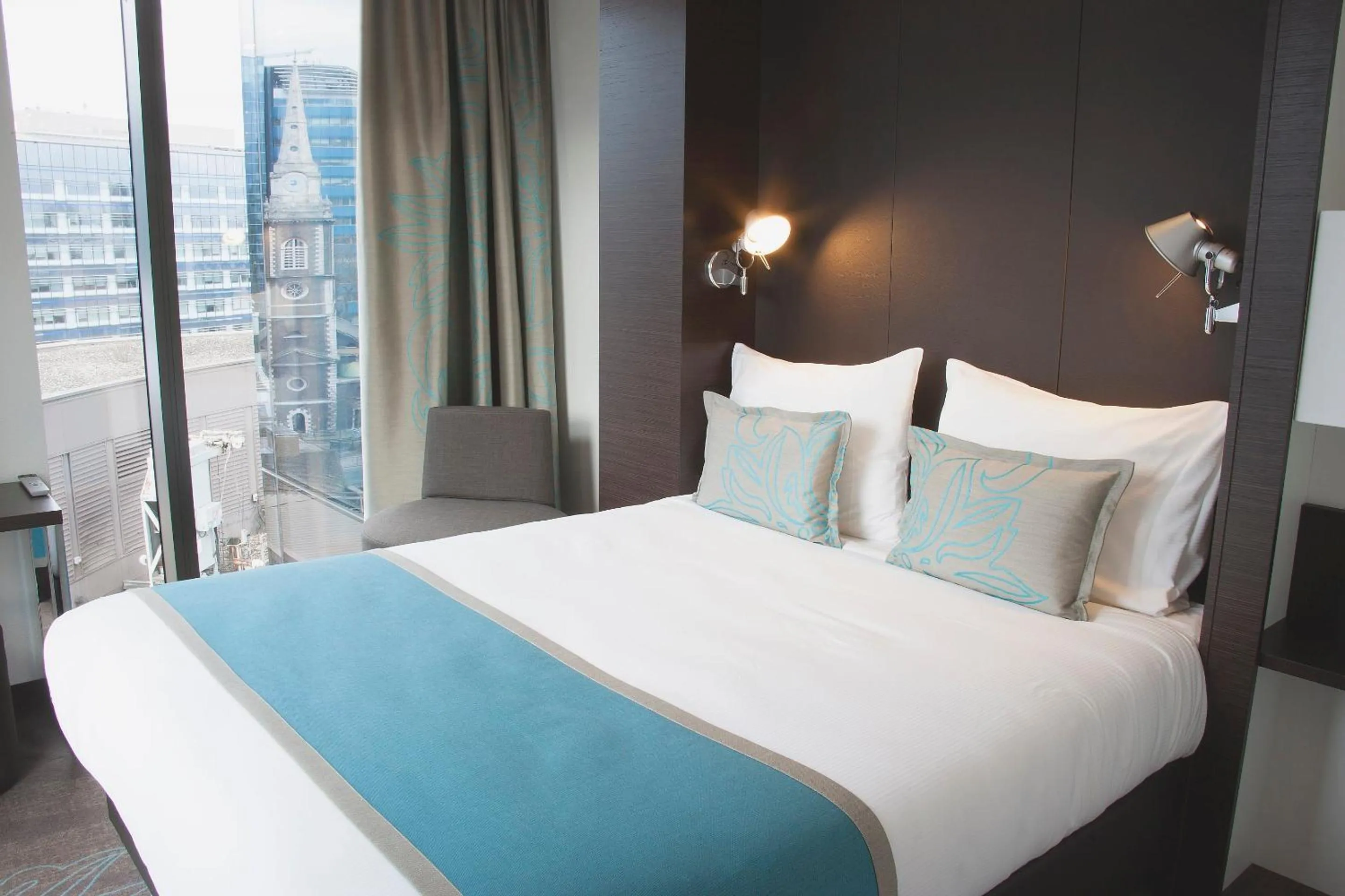 Photo of the whole room, Bed in Motel One London-Tower Hill