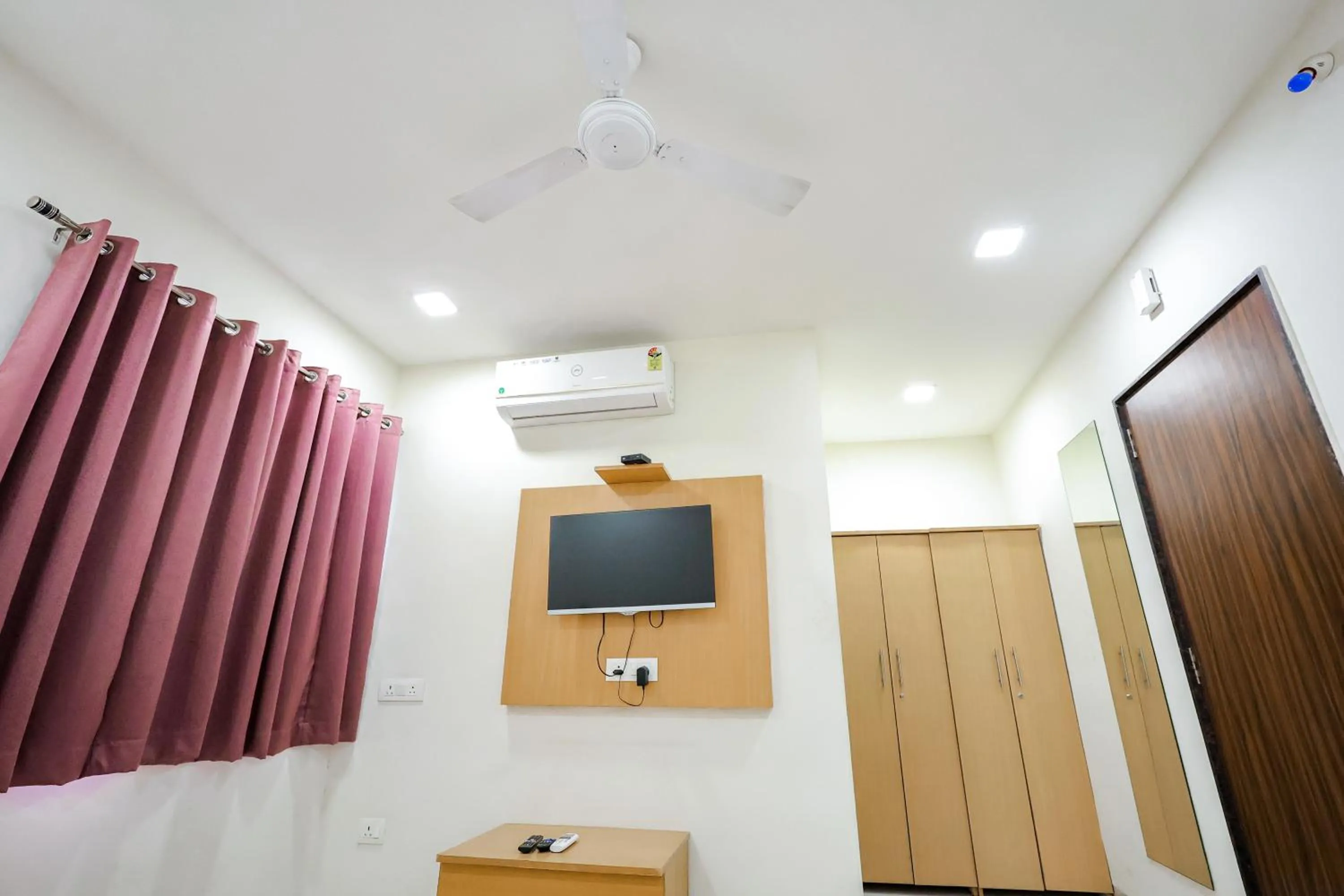 TV and multimedia in Hotel Konark Nest-Vijay Nagar