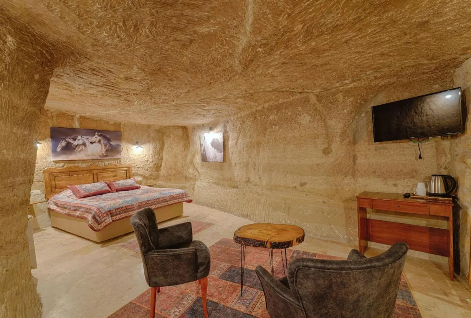 Bed in Avlu Cave House