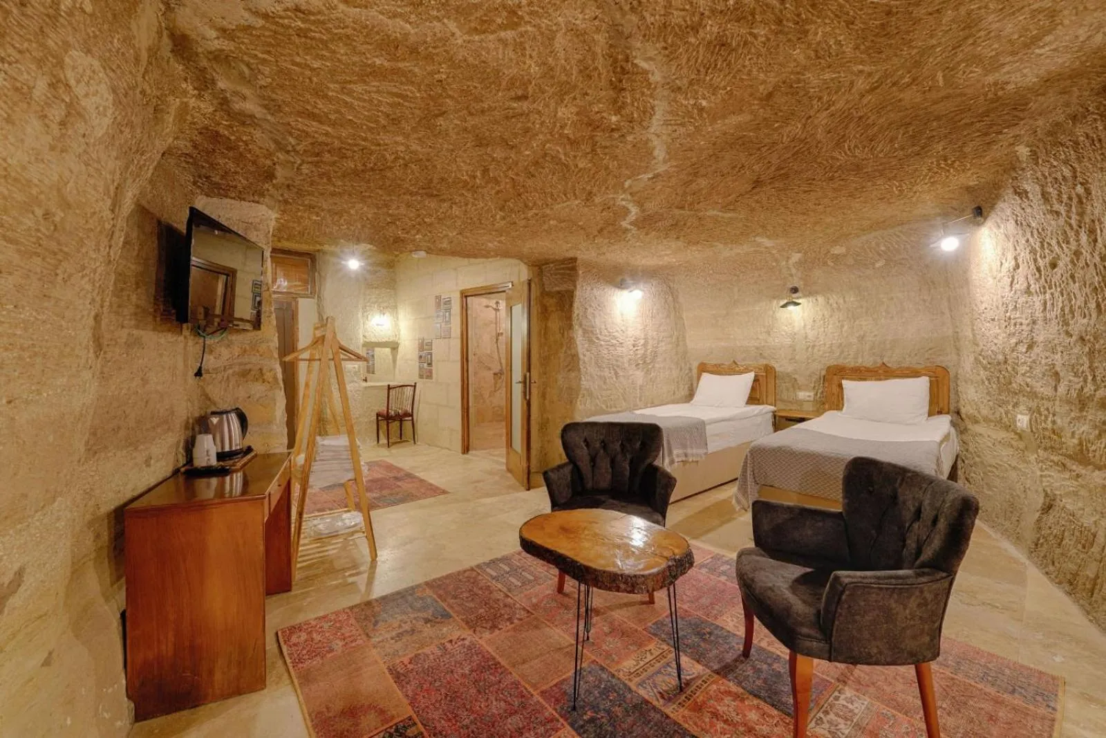 Bed in Avlu Cave House
