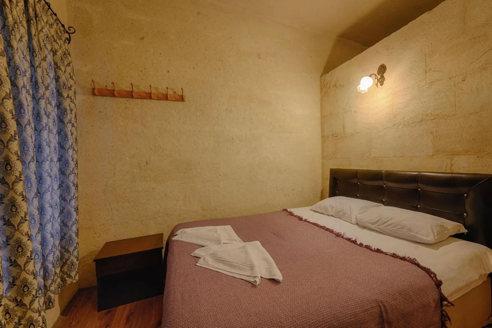 Bed in Avlu Cave House
