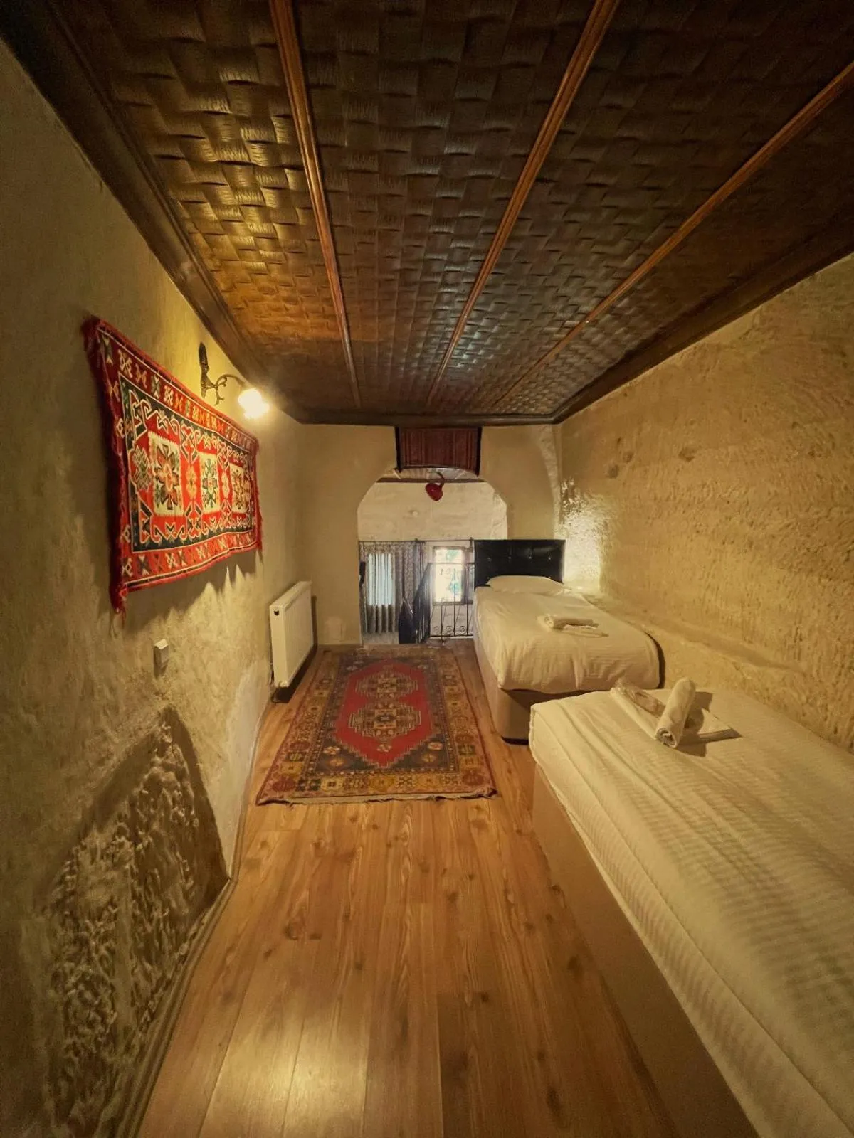 Photo of the whole room, Bed in Avlu Cave House