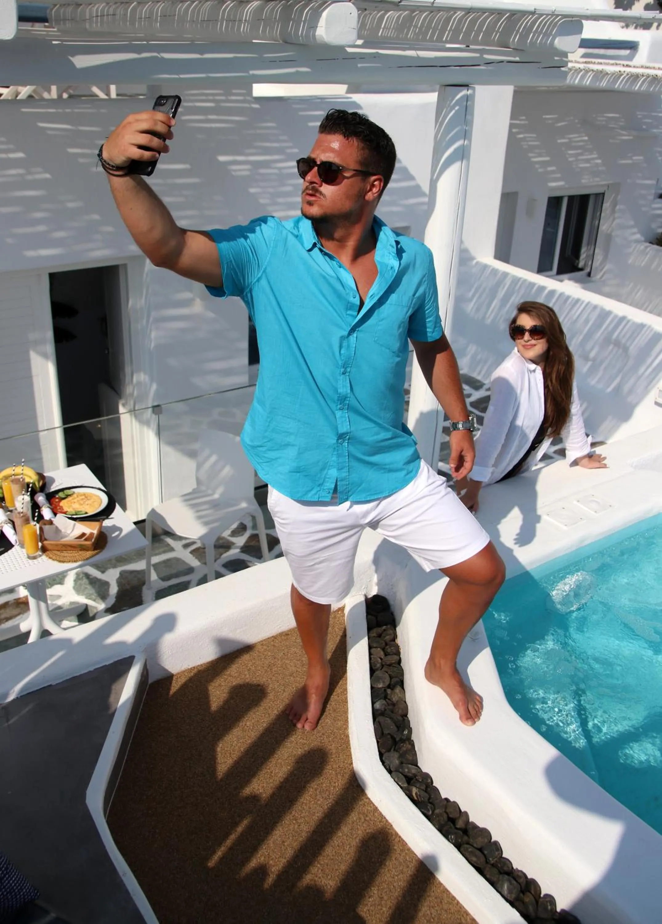 People in Annio studios