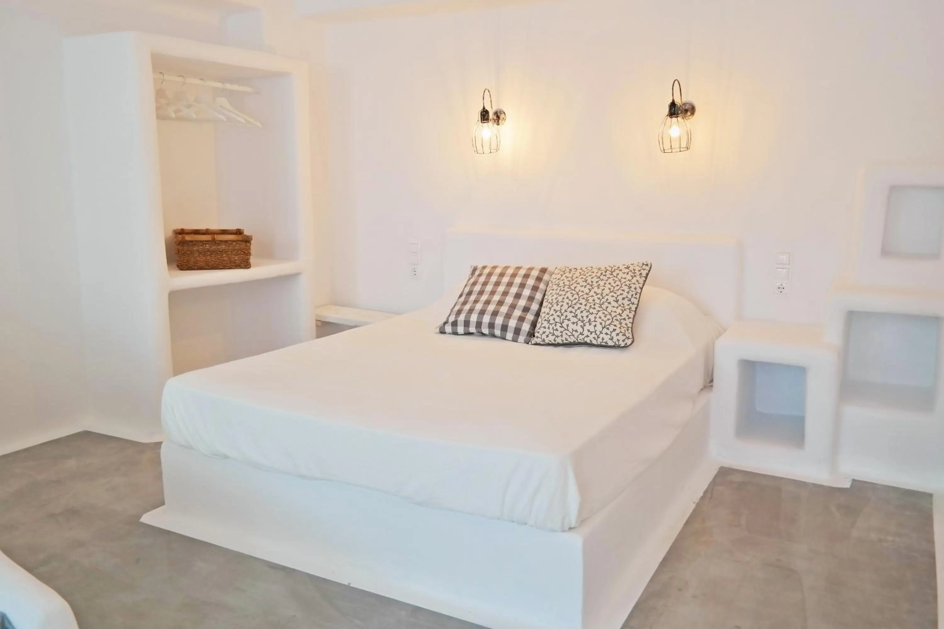 Bedroom, Bed in Annio studios