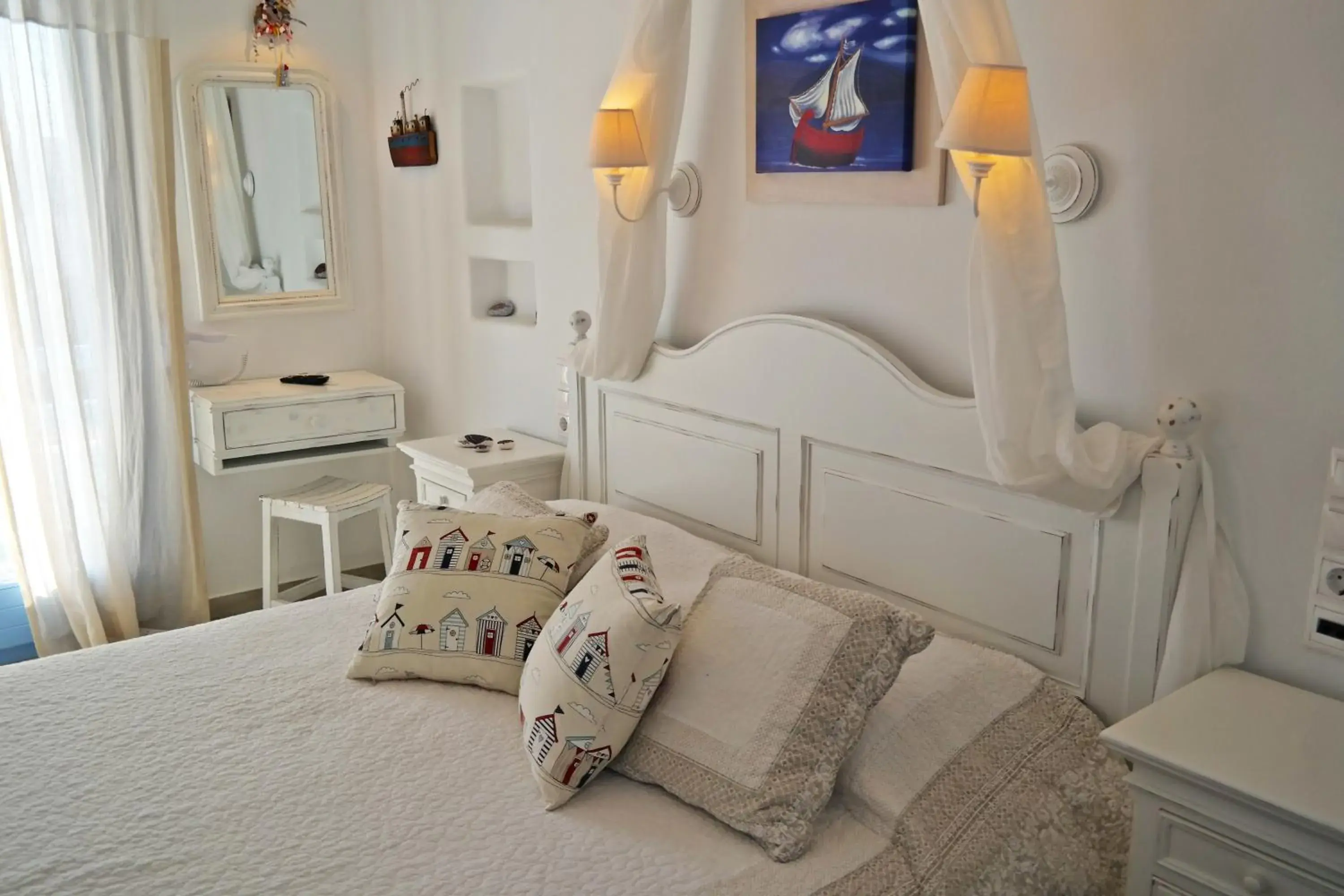 Deluxe Triple Room with Sea View in Annio studios Deluxe Triple Room with Sea View in Annio studios