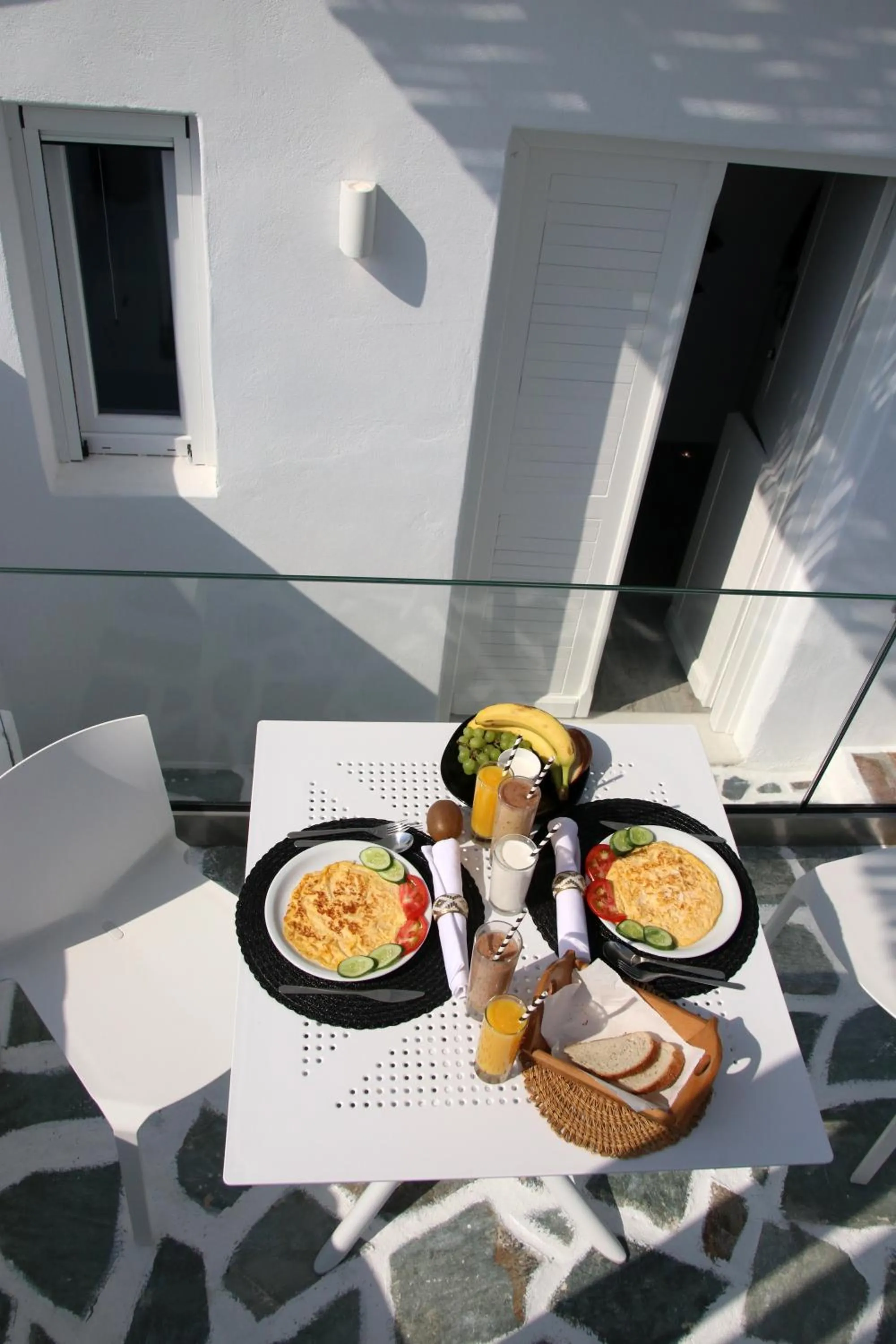 Food in Annio studios