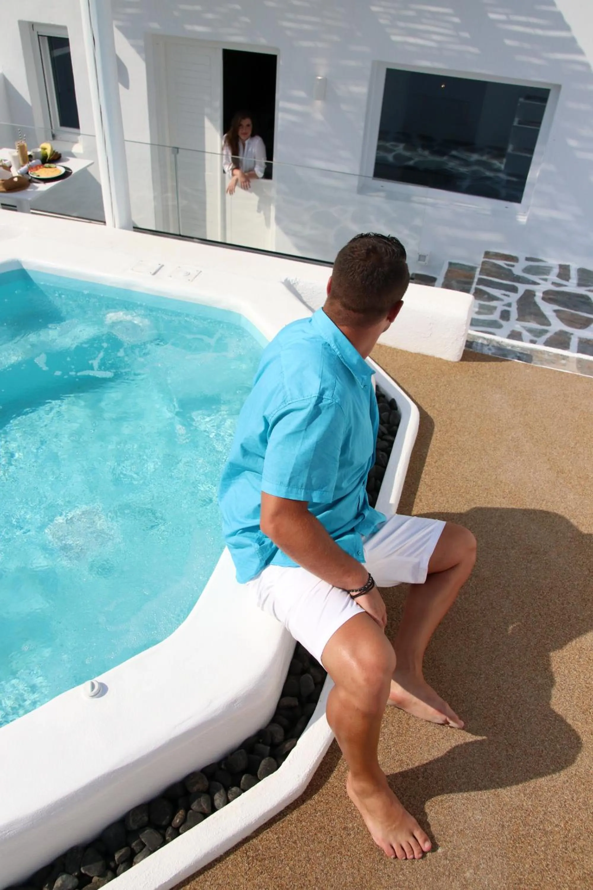 People in Annio studios