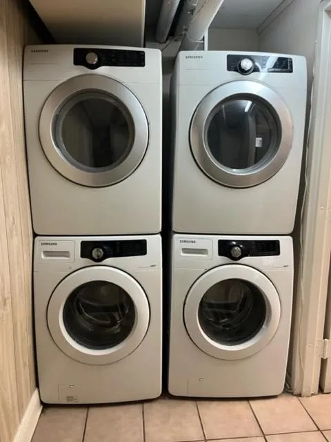 washing machine in Plaza Suites Downtown New Orleans