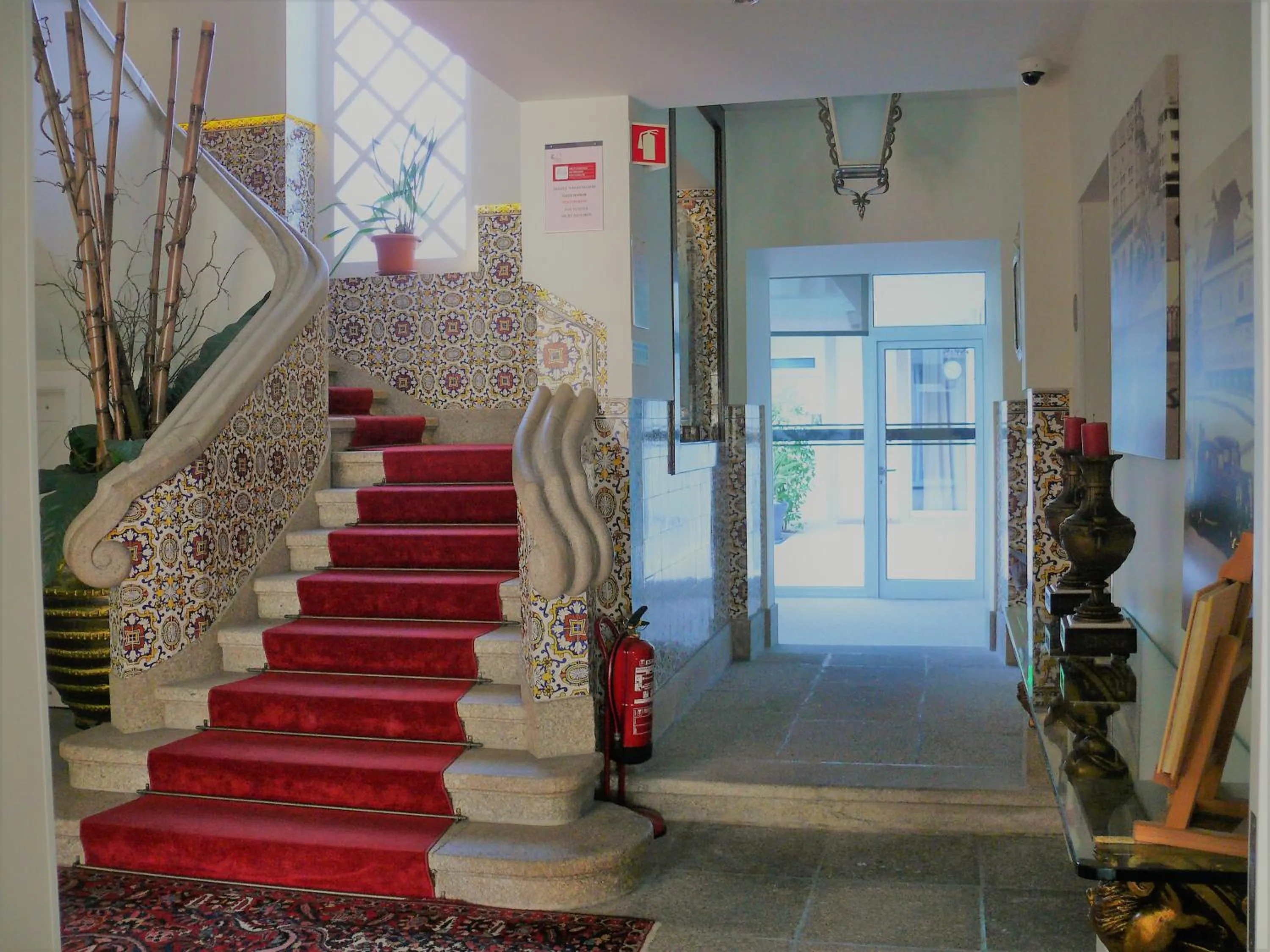 Lobby or reception in Welcome In