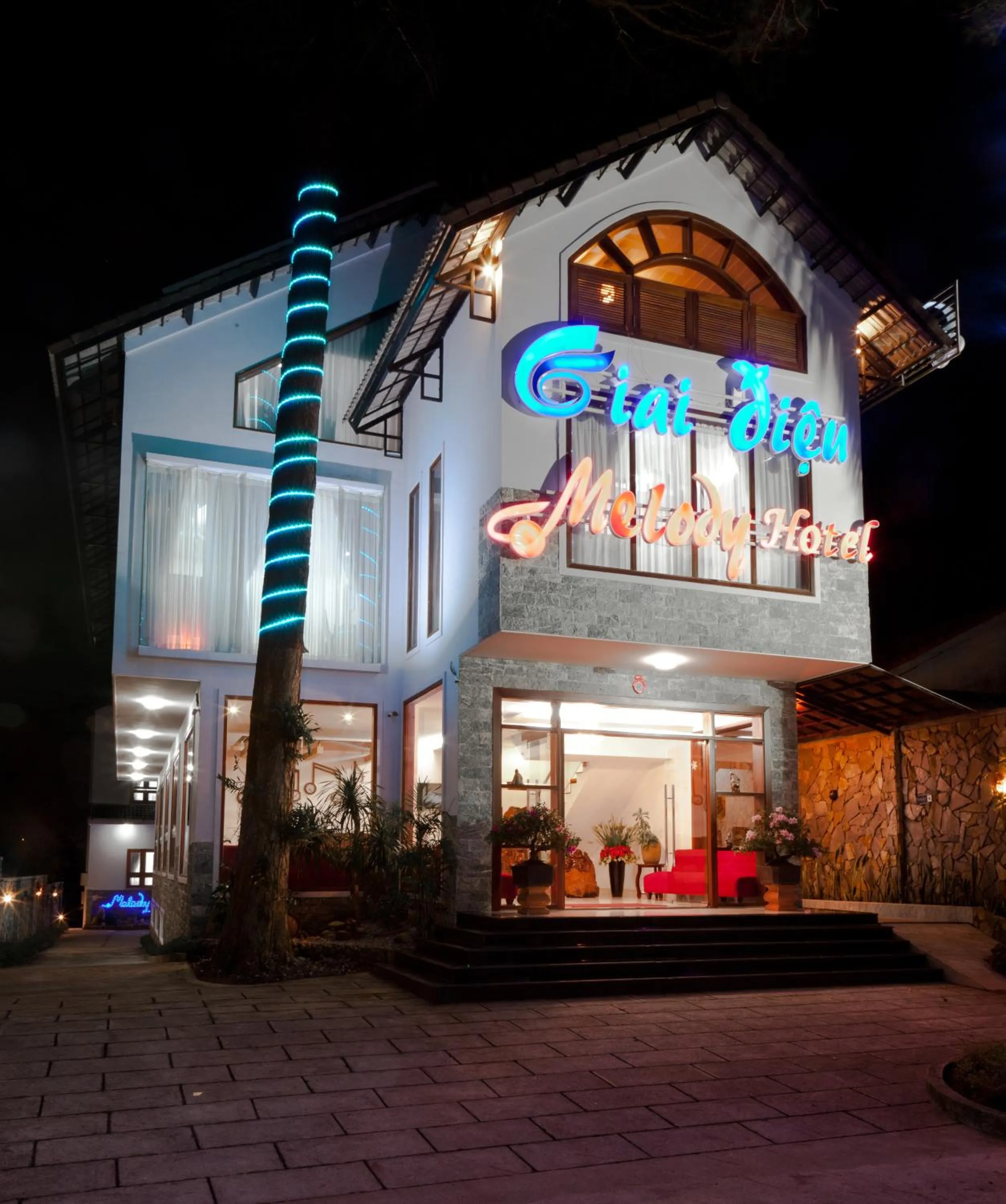 Neighbourhood in Melody Hotel