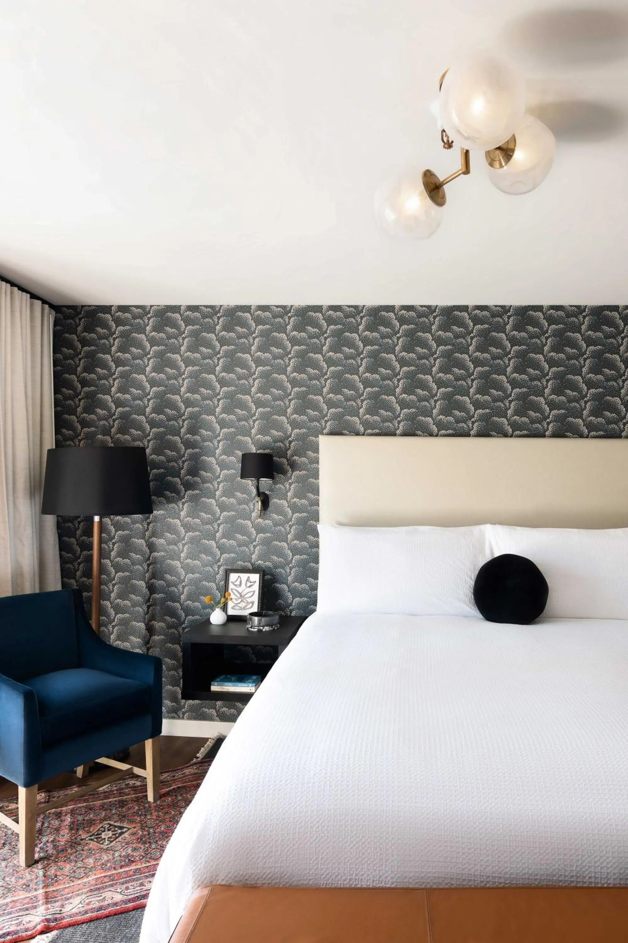 Bed in El Dorado Hotel