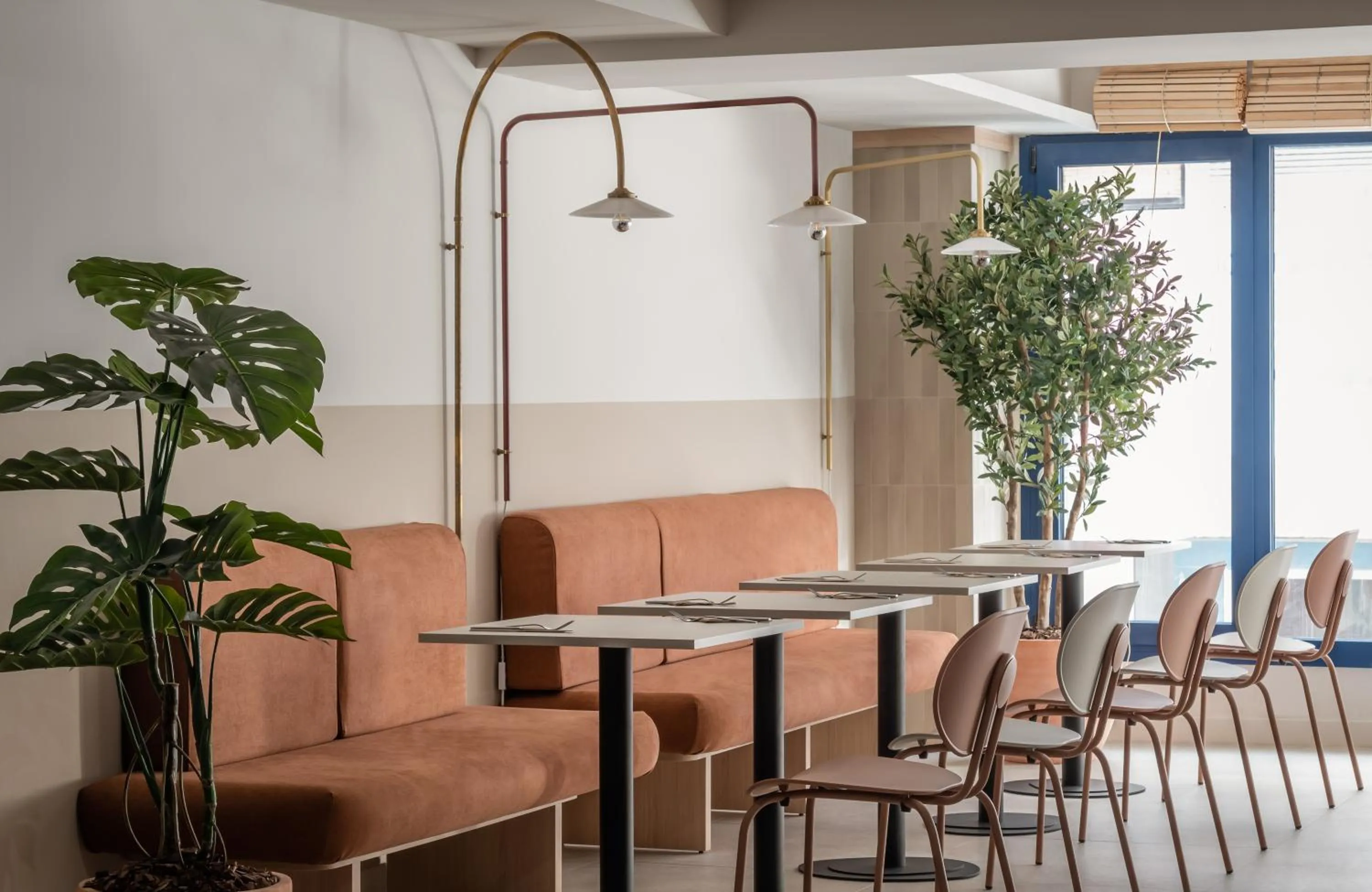 Breakfast in BYPILLOW Paseo