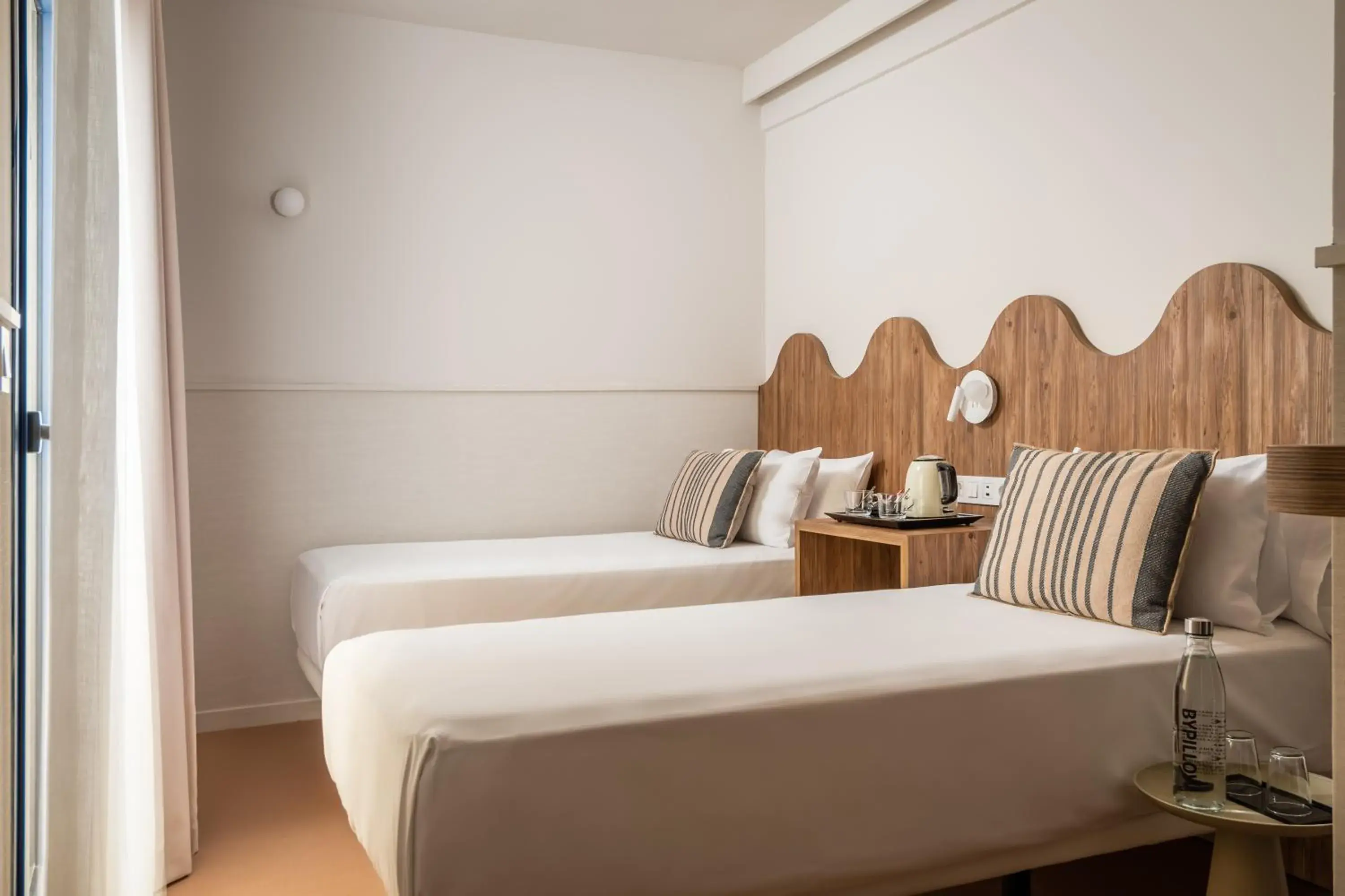 Twin Room in BYPILLOW Paseo Twin Room in BYPILLOW Paseo