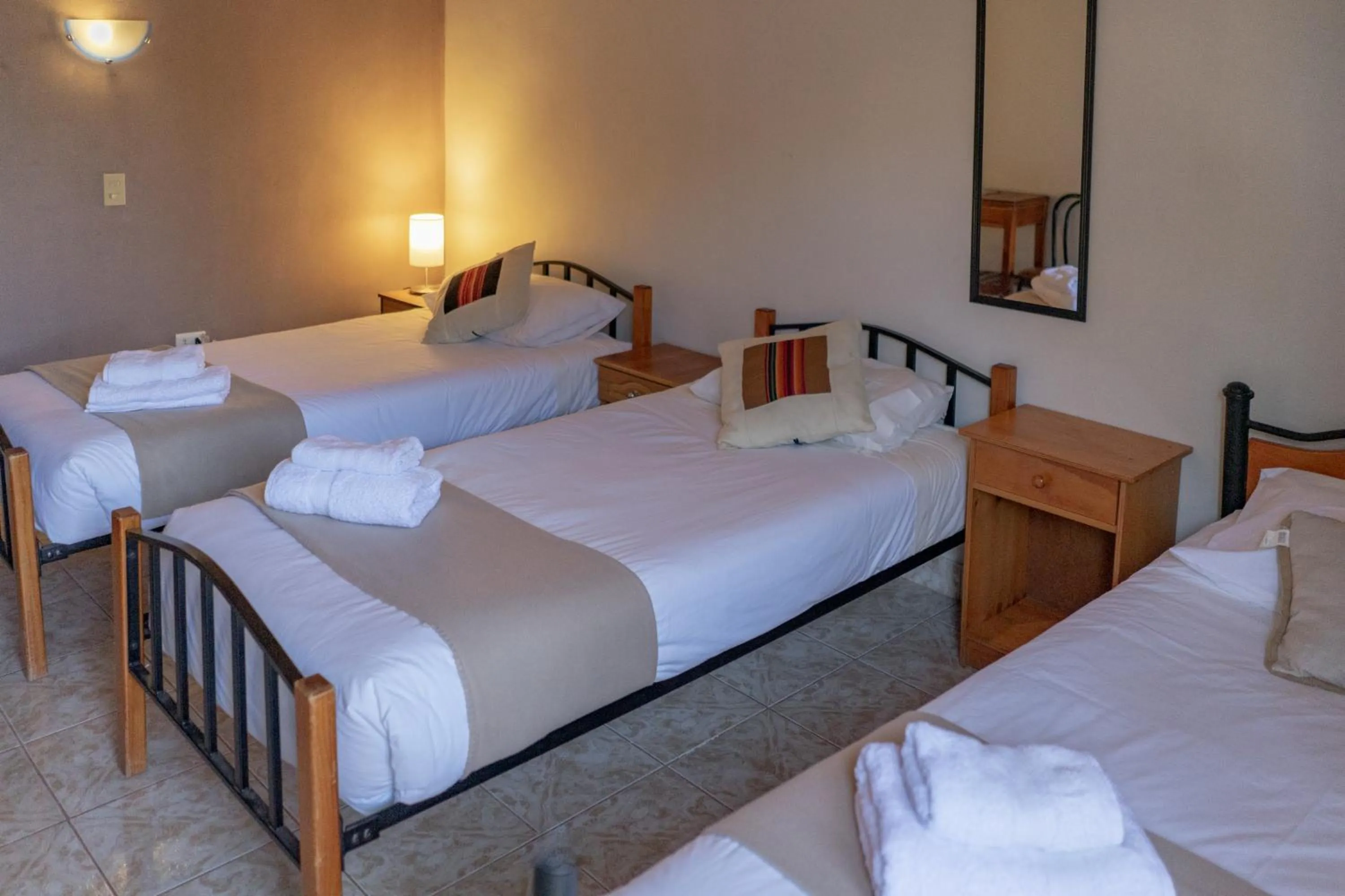 Photo of the whole room, Bed in Hostal Katarpe