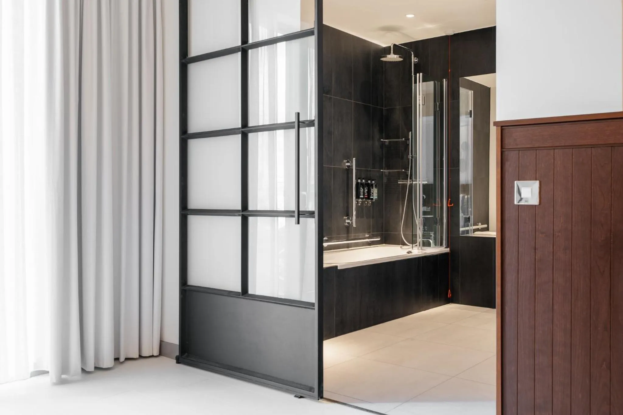 Bathroom in Ruby Molly Hotel Dublin